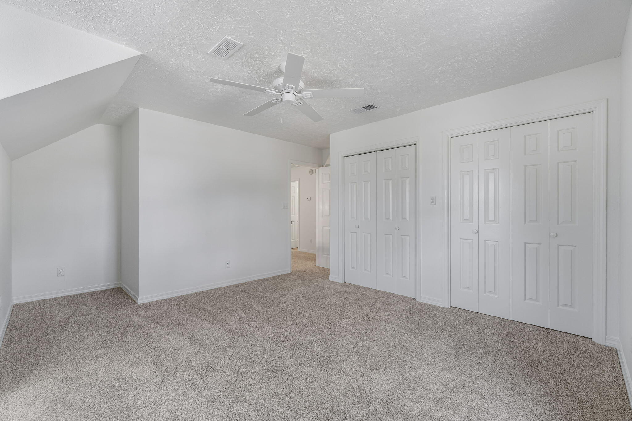 SOUNDSIDE EAST - Residential