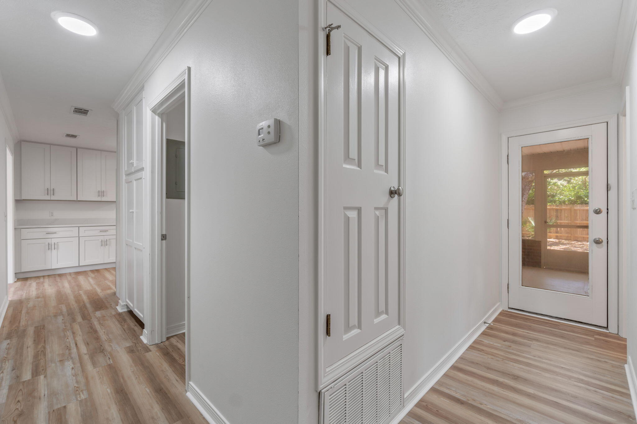 SOUNDSIDE EAST - Residential