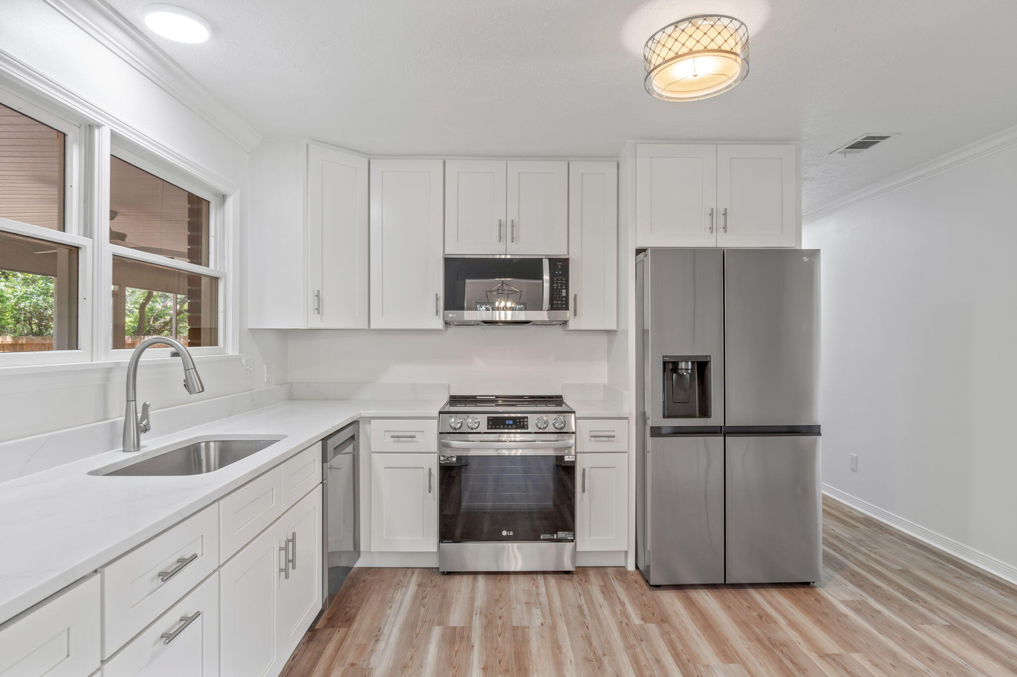 SOUNDSIDE EAST - Residential