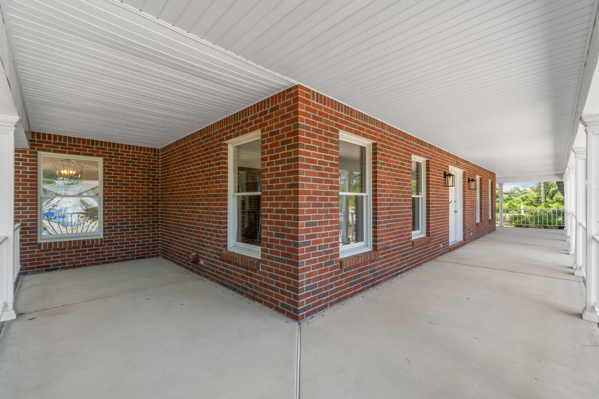 SOUNDSIDE EAST - Residential