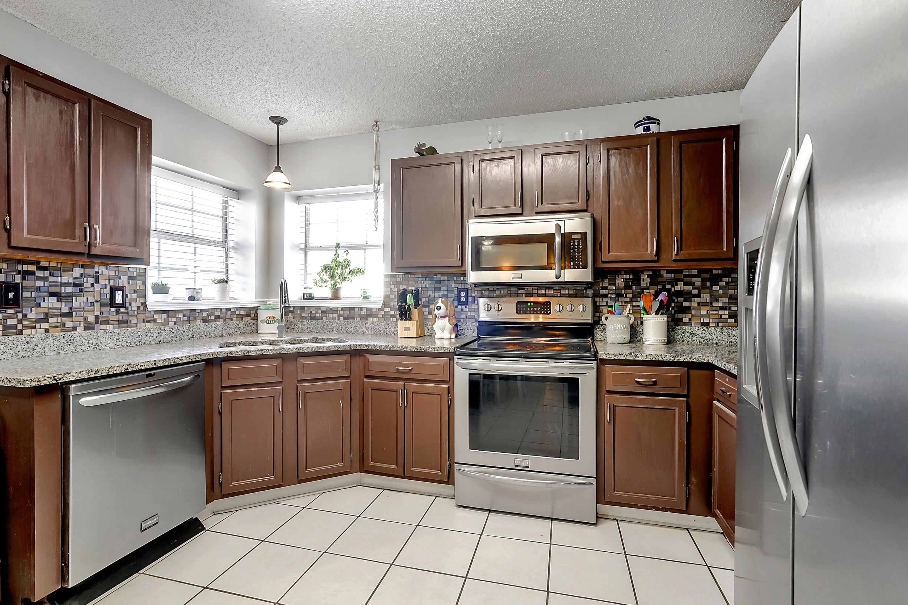 SOUTHWAY EST 1ST ADD - Residential