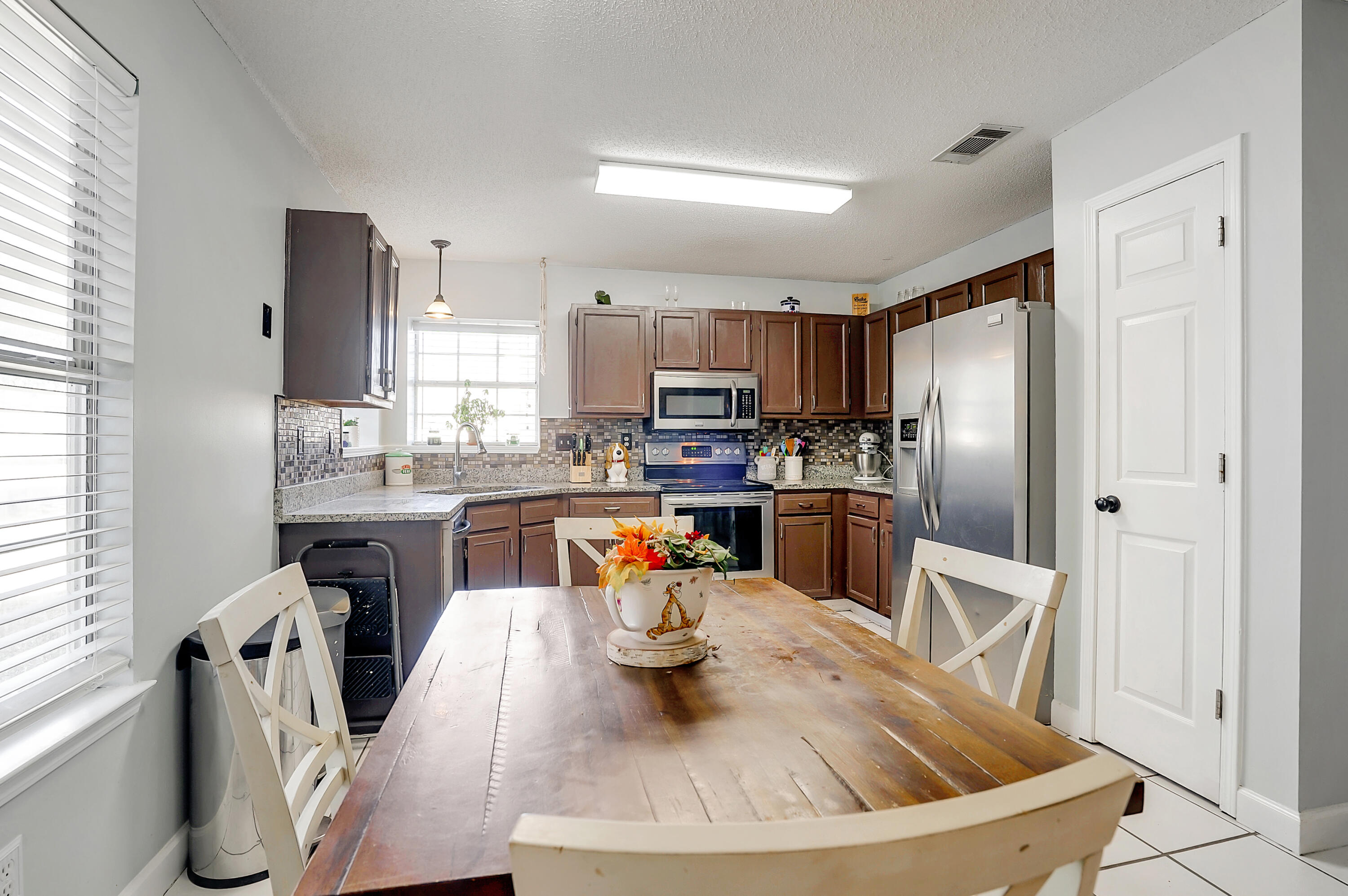 SOUTHWAY EST 1ST ADD - Residential