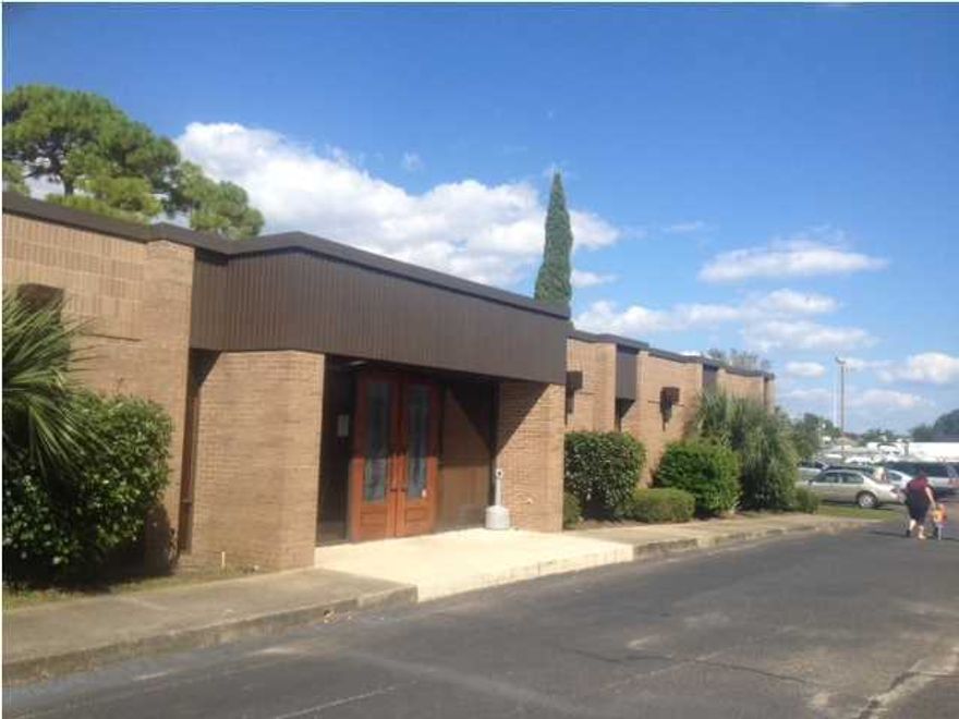This is a class A, two tenant building, which is set up perfect for owner/user or investor. The front office is 7000 sf and currently tenant occupied. The 3,000 SF unit that faces Shell Ave is currently unoccupied.