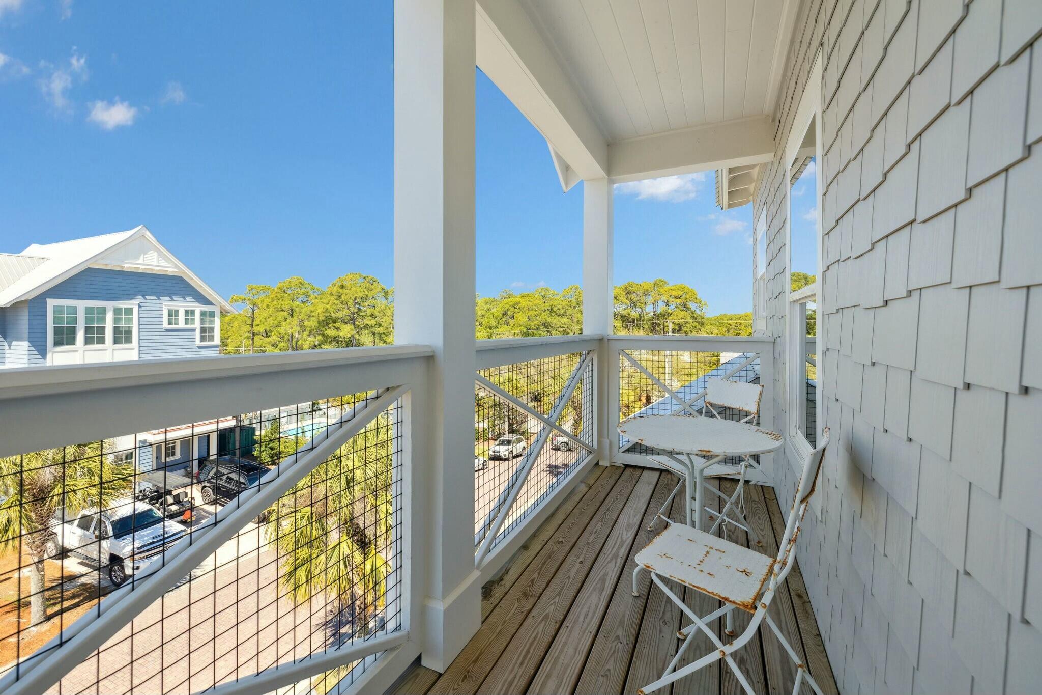 SEA POINTE - Residential