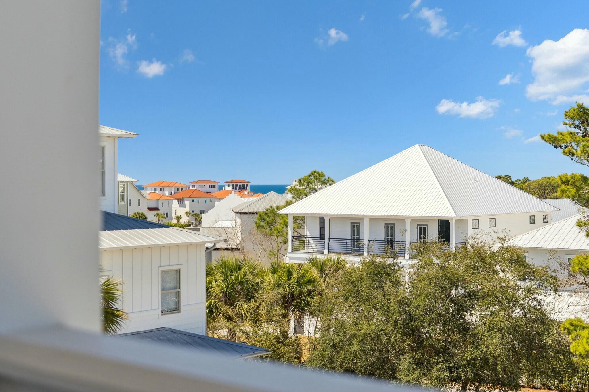 SEA POINTE - Residential