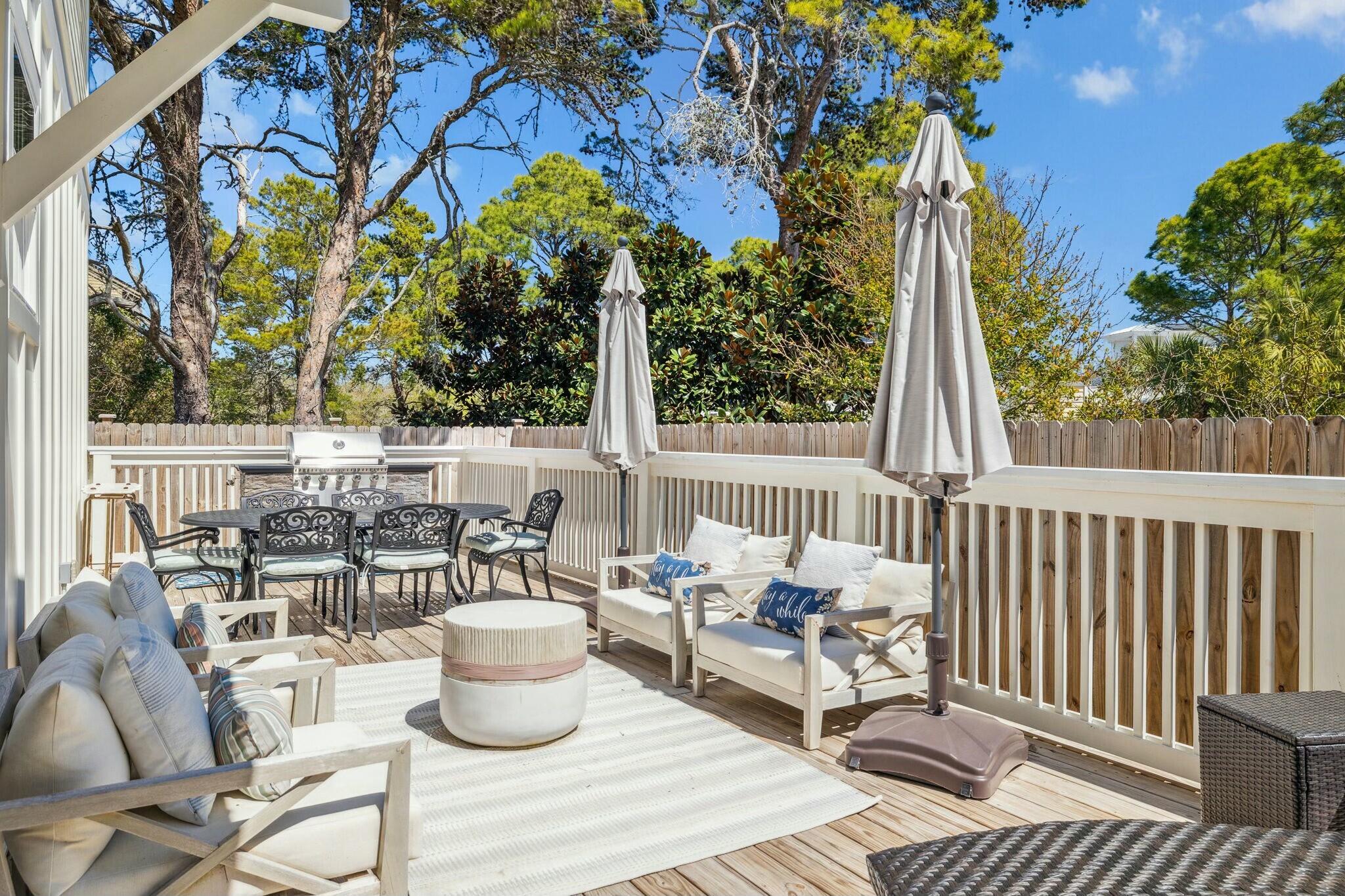 SEA POINTE - Residential