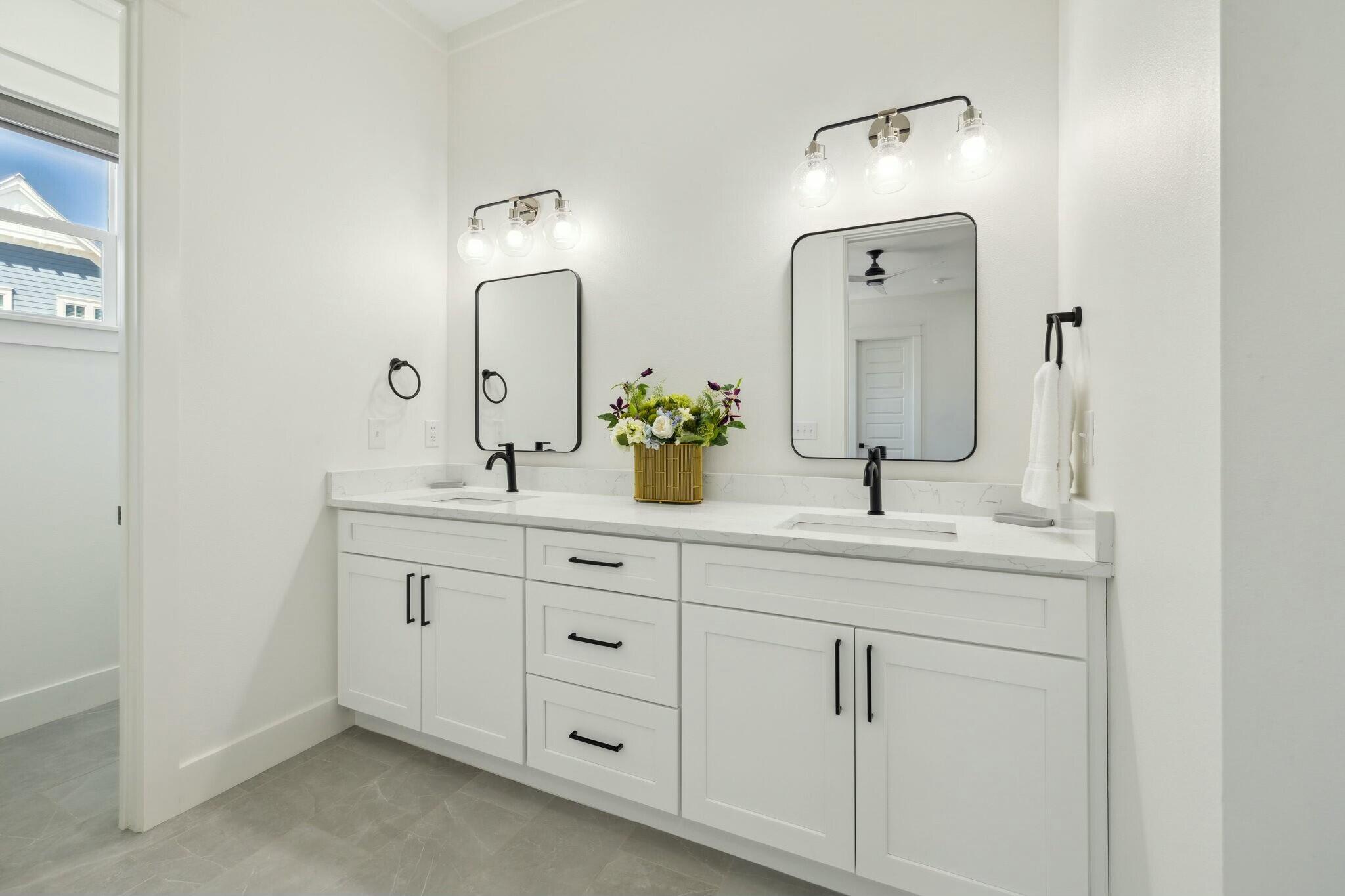 SEA POINTE - Residential