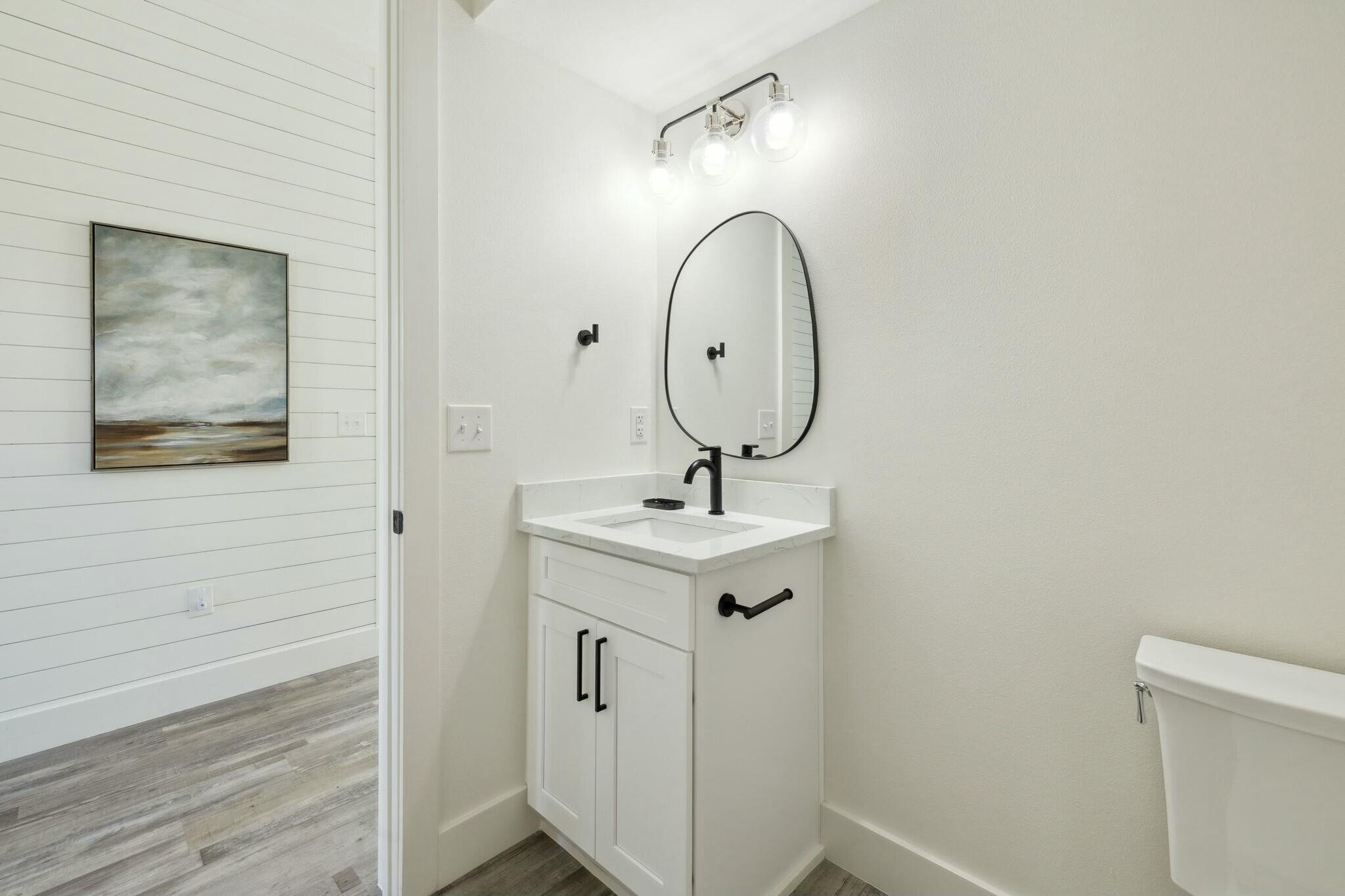 SEA POINTE - Residential