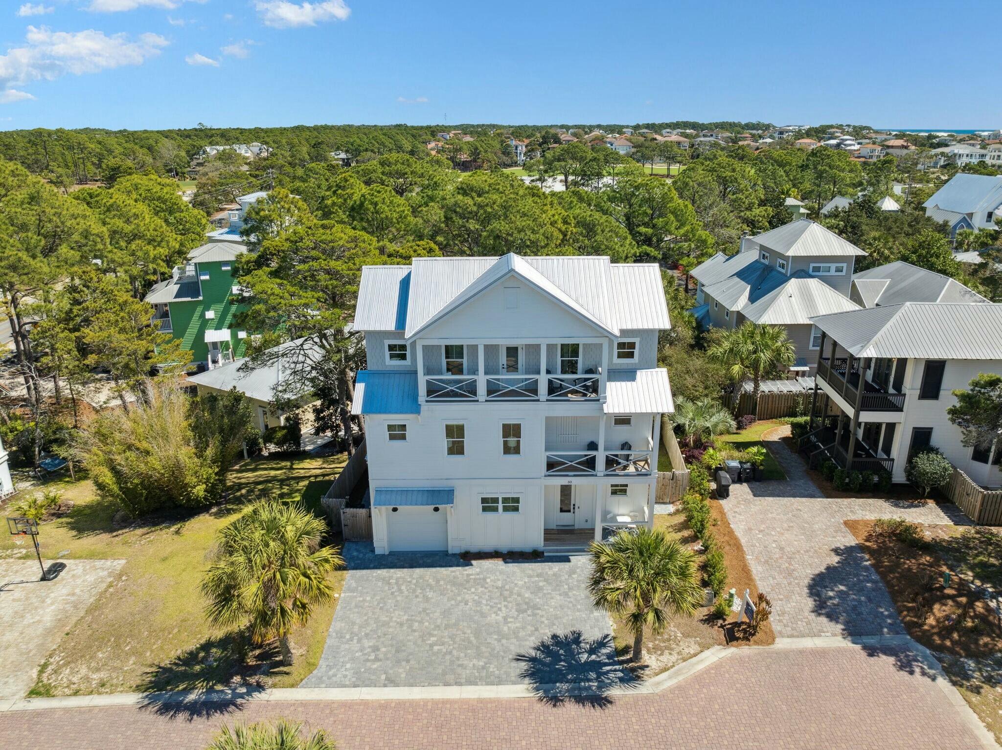 SEA POINTE - Residential