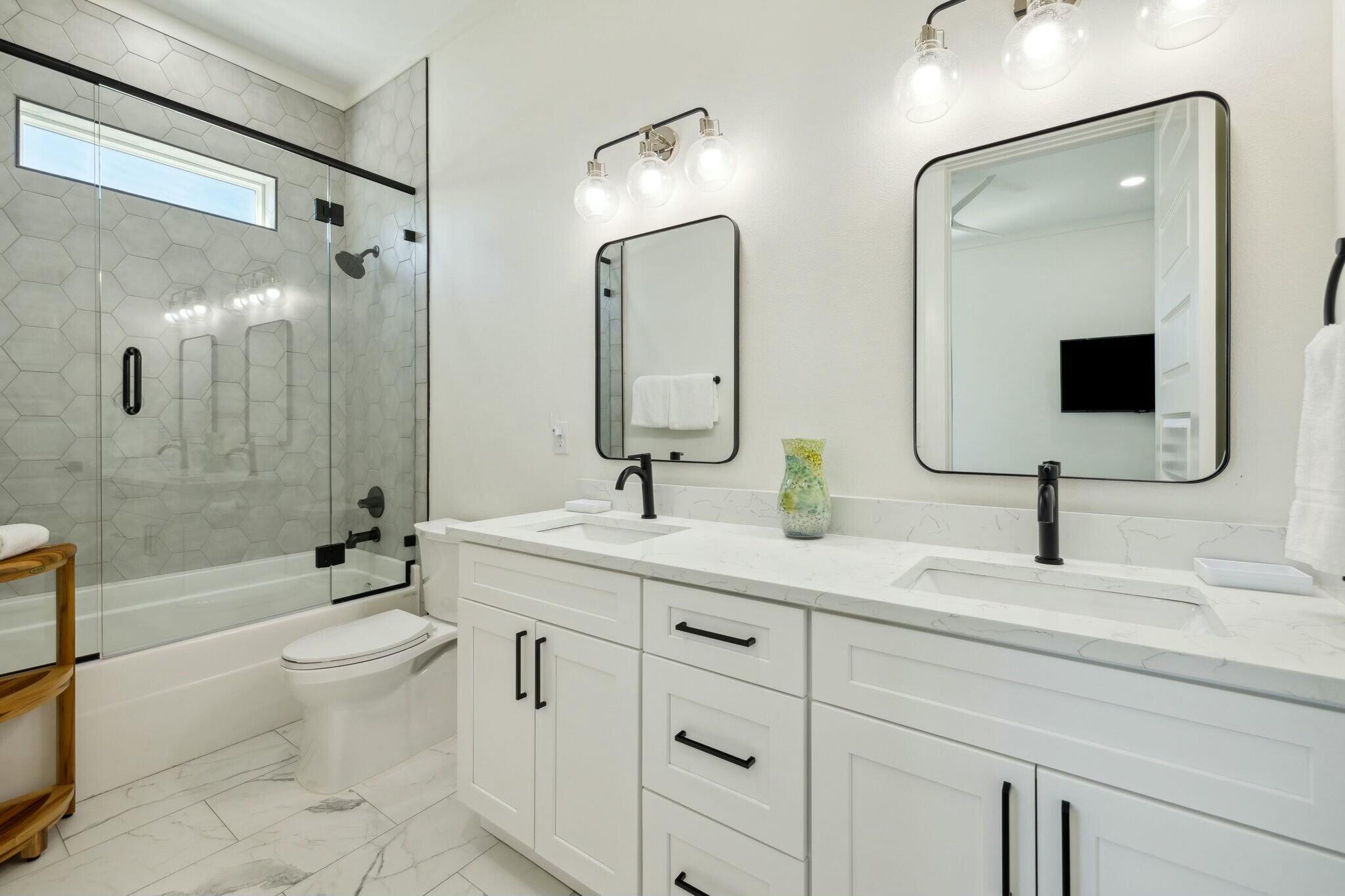 SEA POINTE - Residential