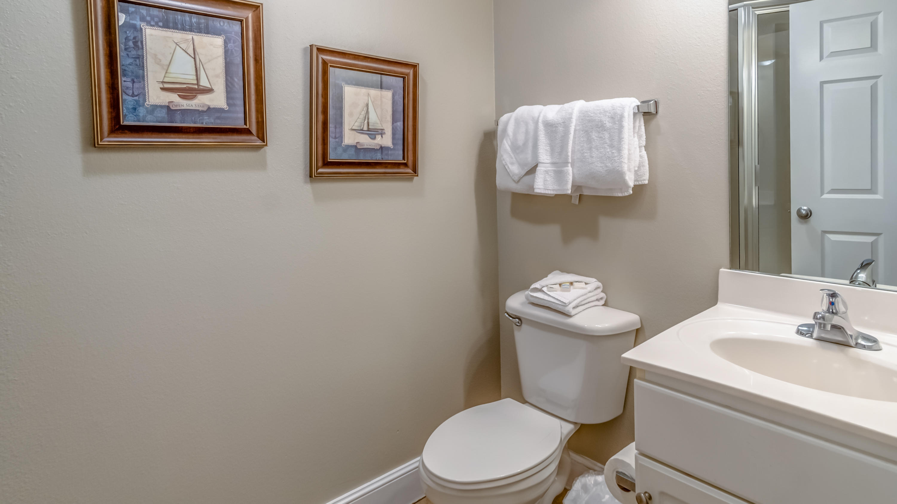 MAJESTIC BEACH TOWERS I - Residential