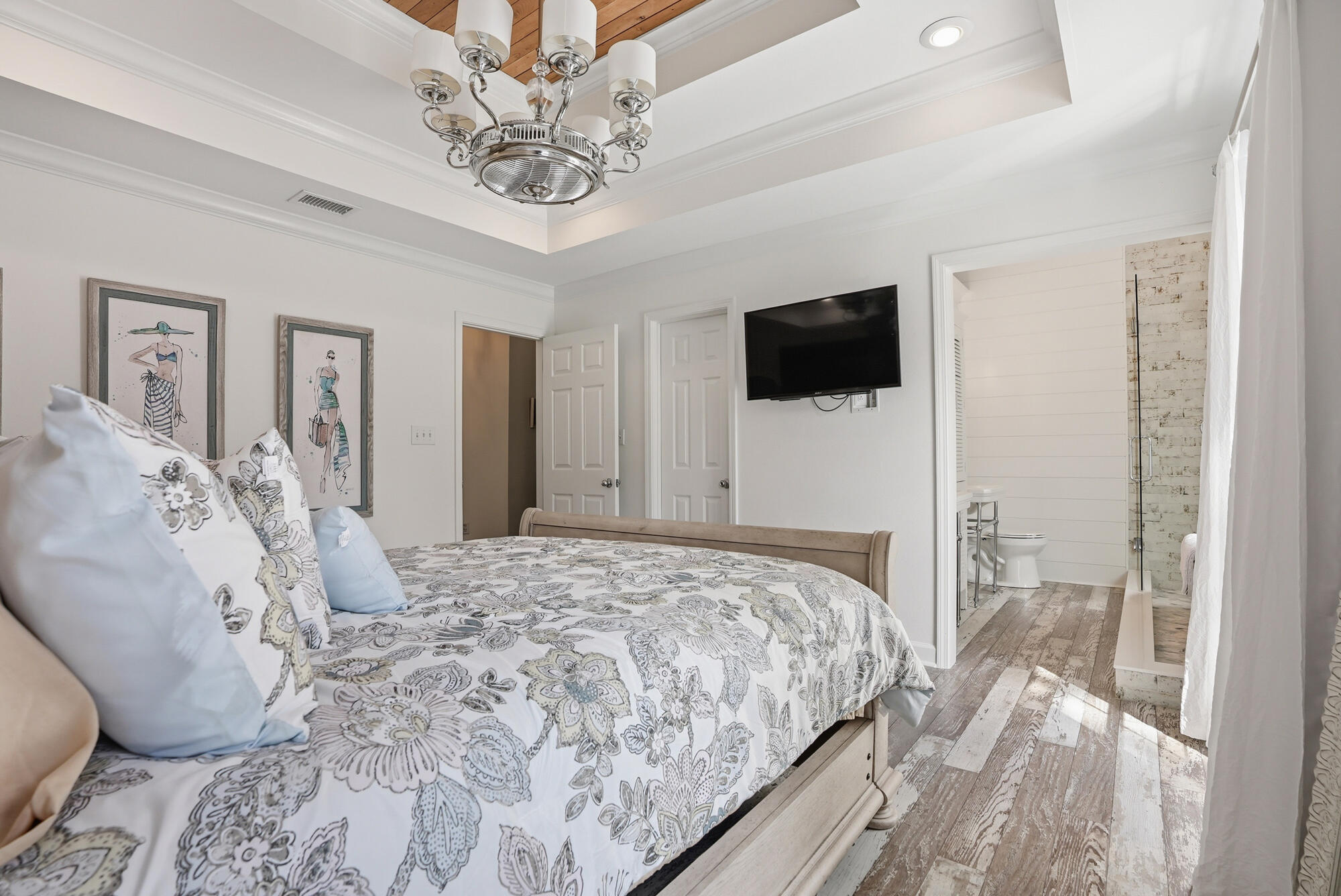 OLDE FLORIDA LAKES - Residential