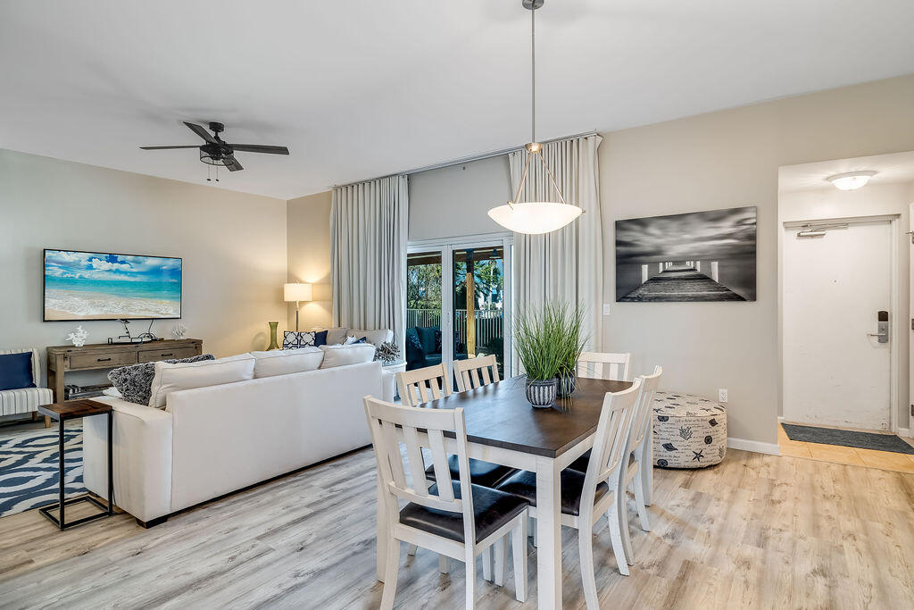 THE PALMS OF DESTIN - Residential