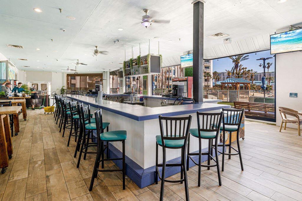 THE PALMS OF DESTIN - Residential