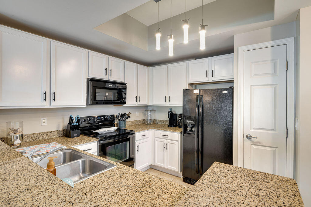 THE PALMS OF DESTIN - Residential