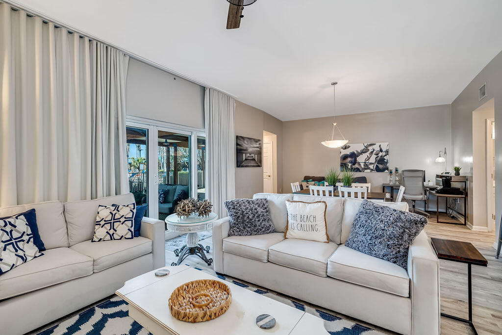 THE PALMS OF DESTIN - Residential