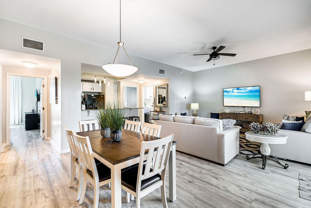 THE PALMS OF DESTIN - Residential