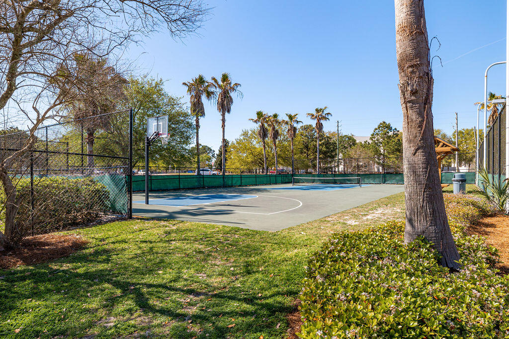 THE PALMS OF DESTIN - Residential