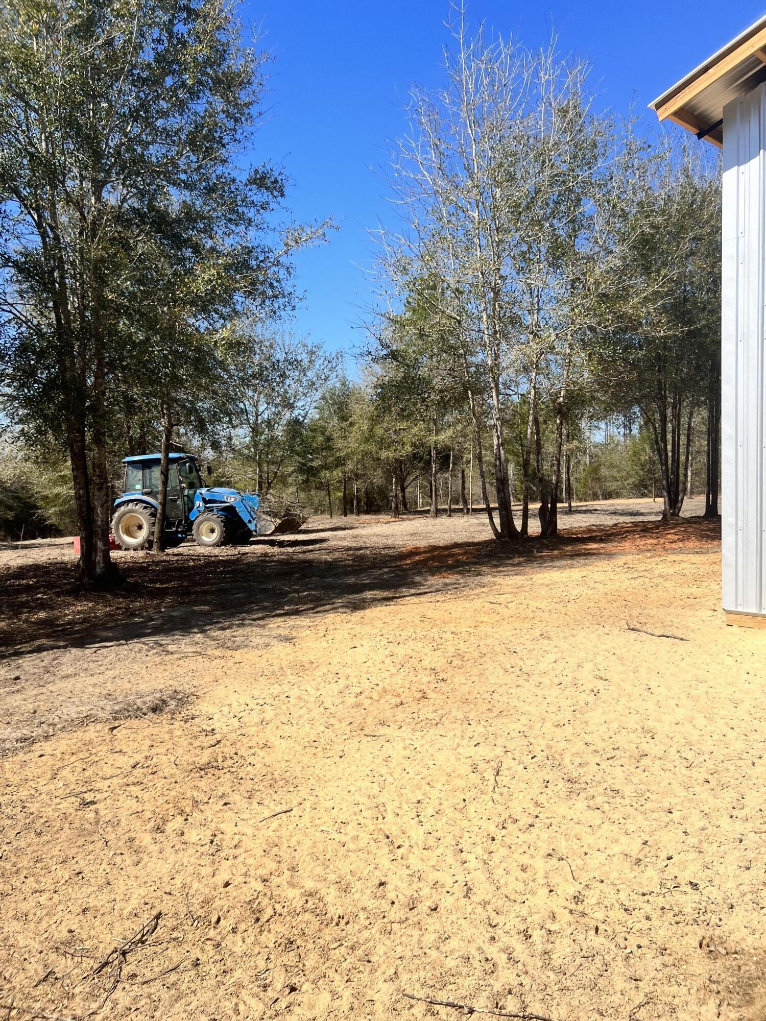 NO RECORDED SUBDIVISION - Farm