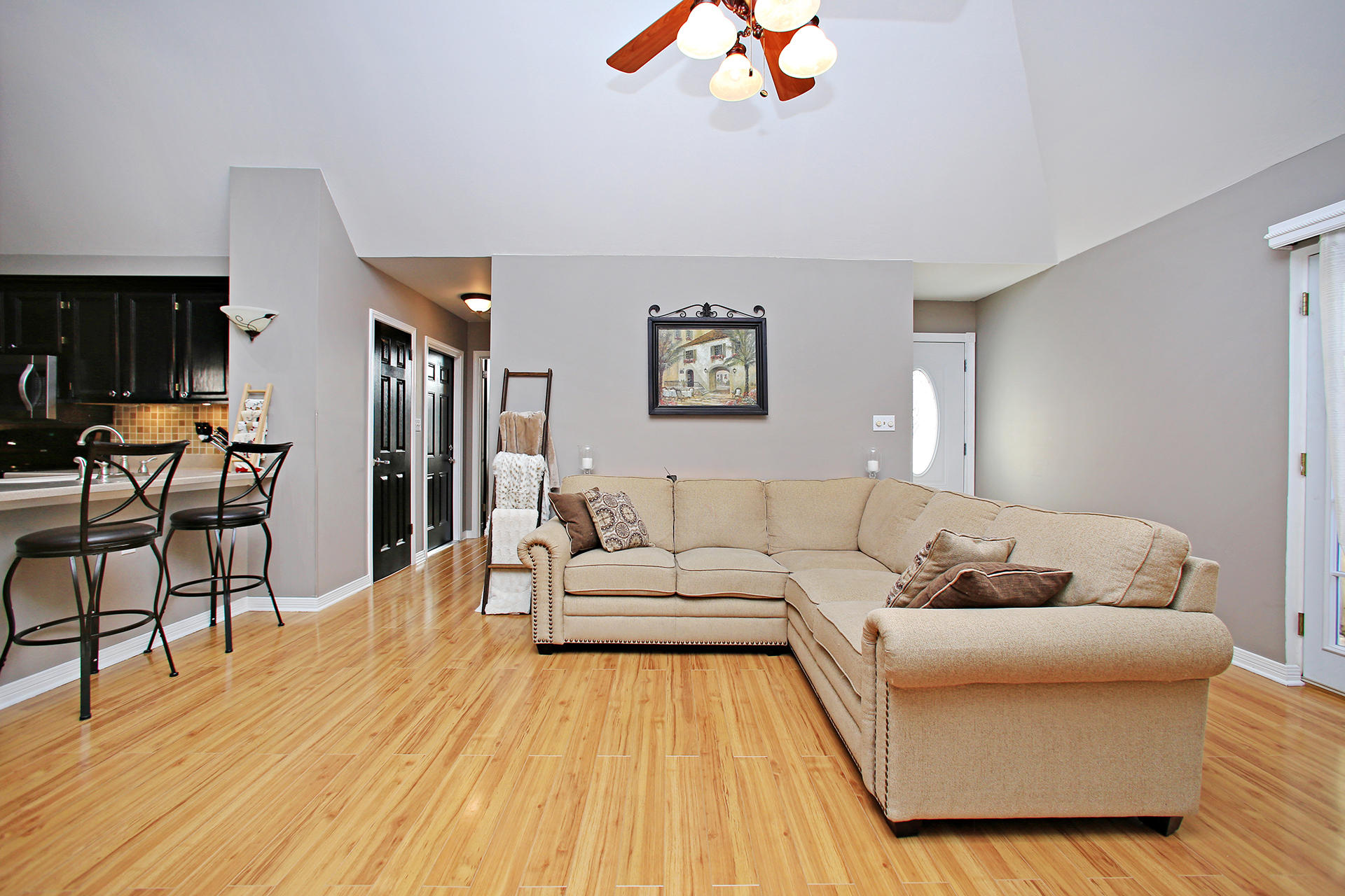 LAKE CHARLESTON - Residential