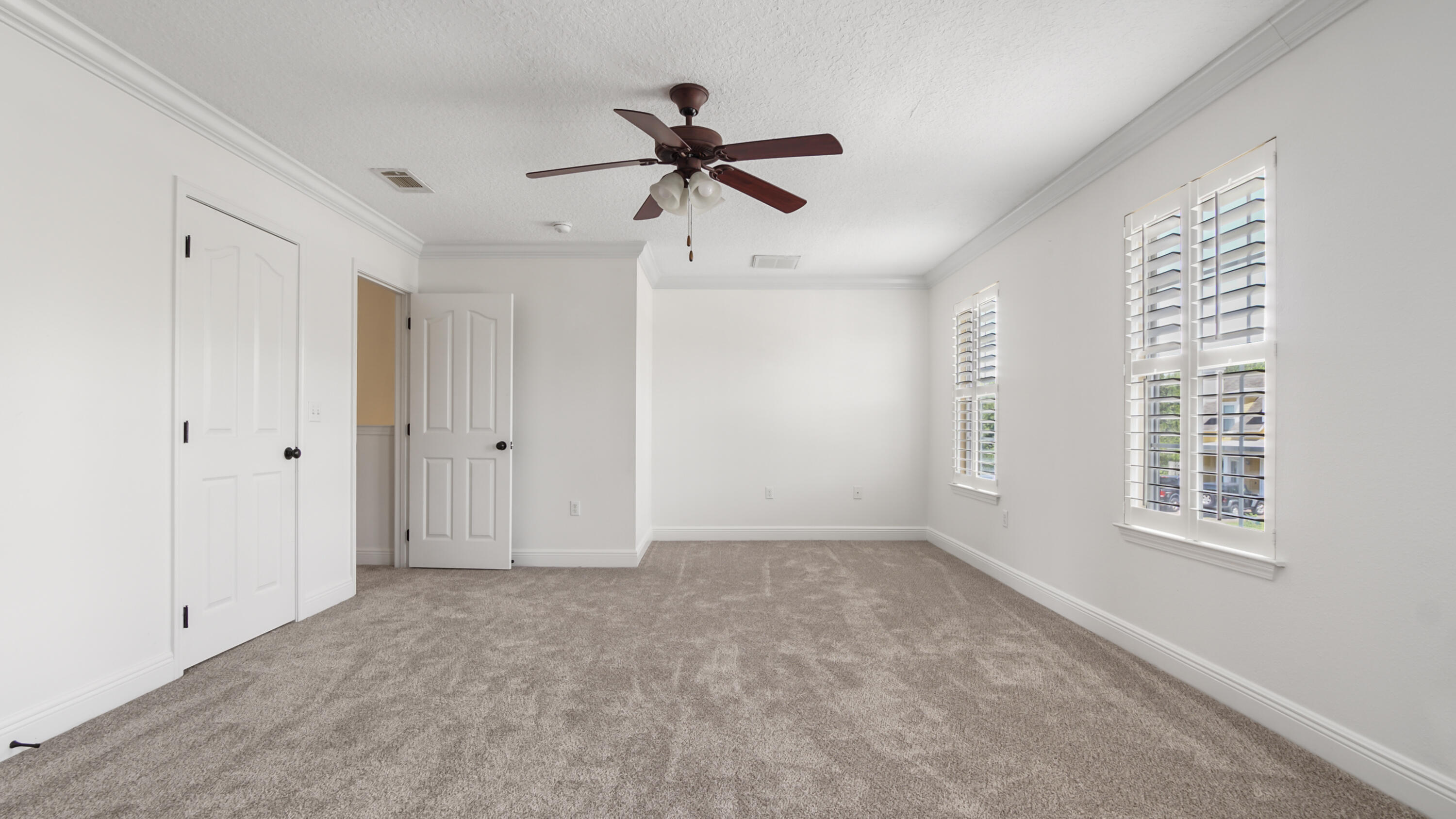 HARRISON'S WALK - Residential