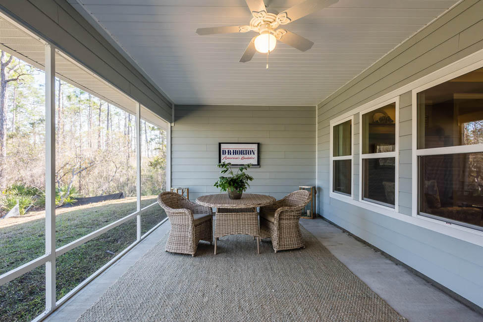 HAMMOCK BAY - Residential