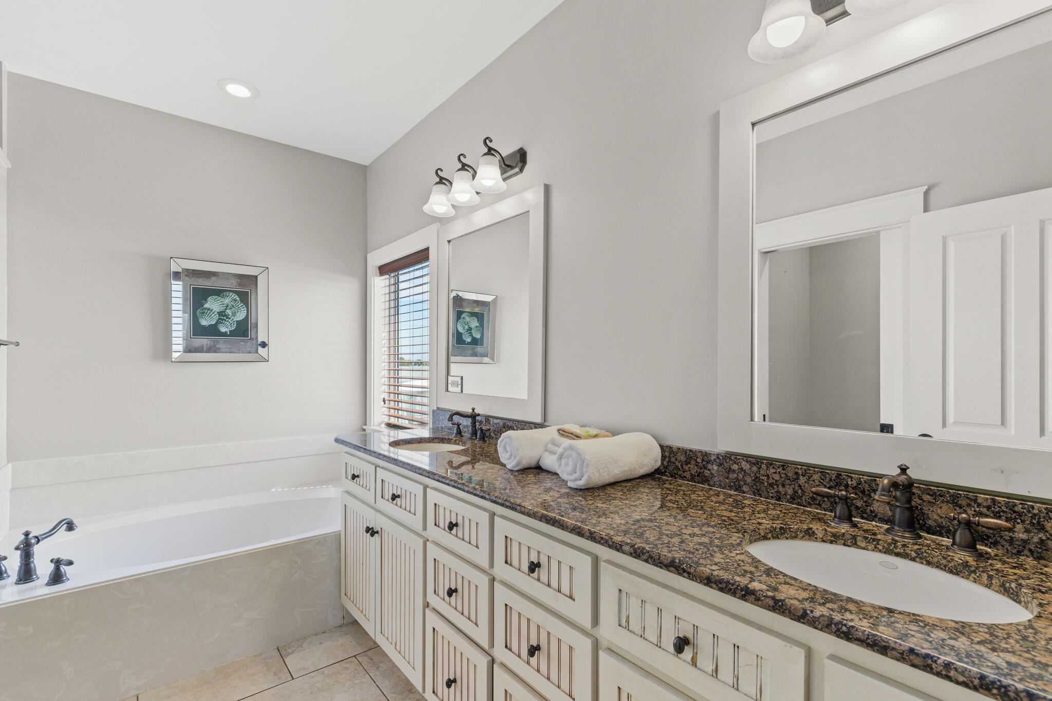 SILVER SANDS BEACH - Residential