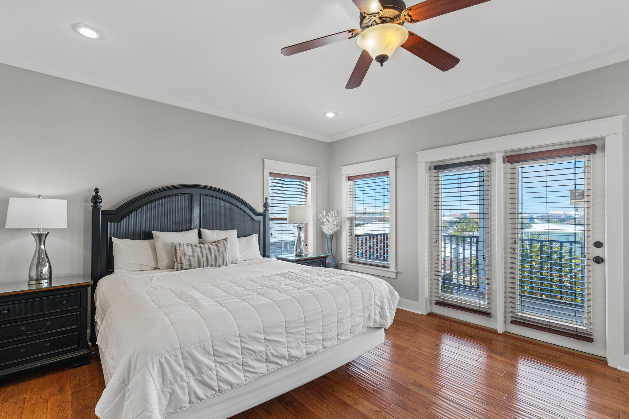 SILVER SANDS BEACH - Residential