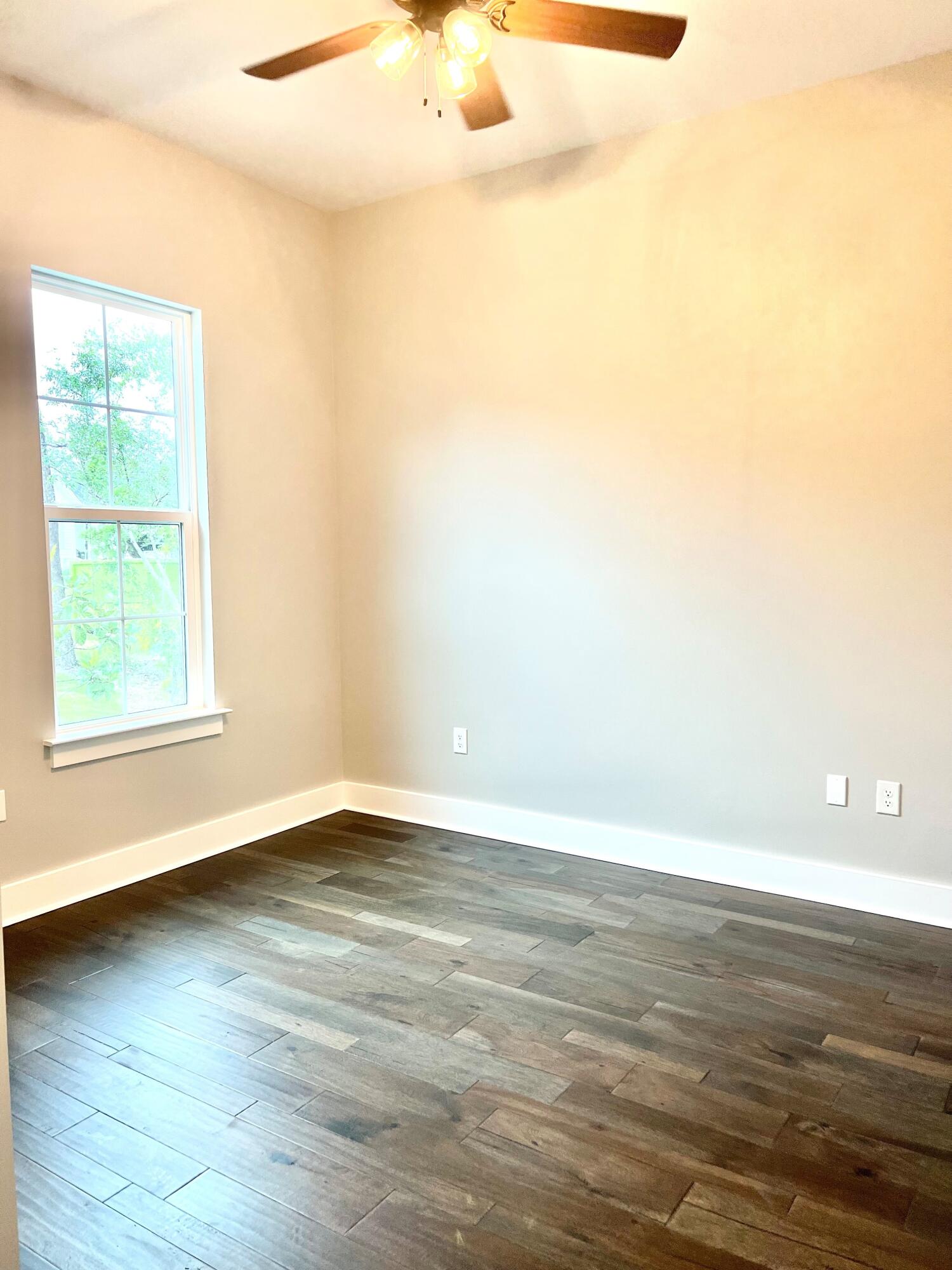 DEER MOSS CREEK - Residential