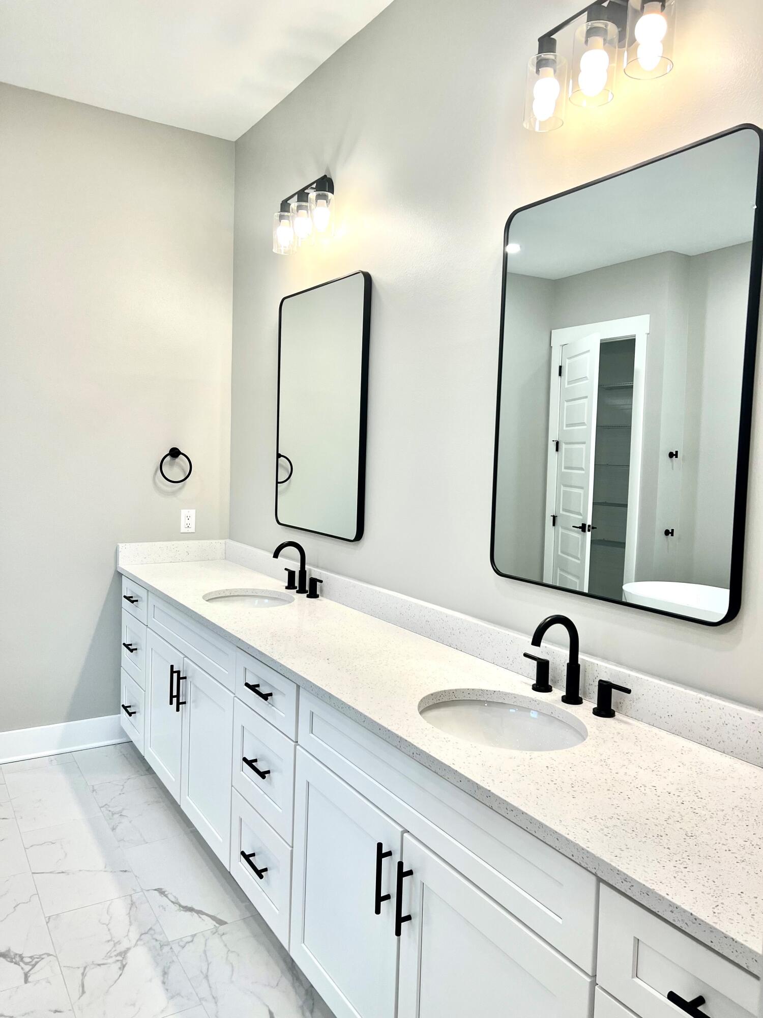 DEER MOSS CREEK - Residential