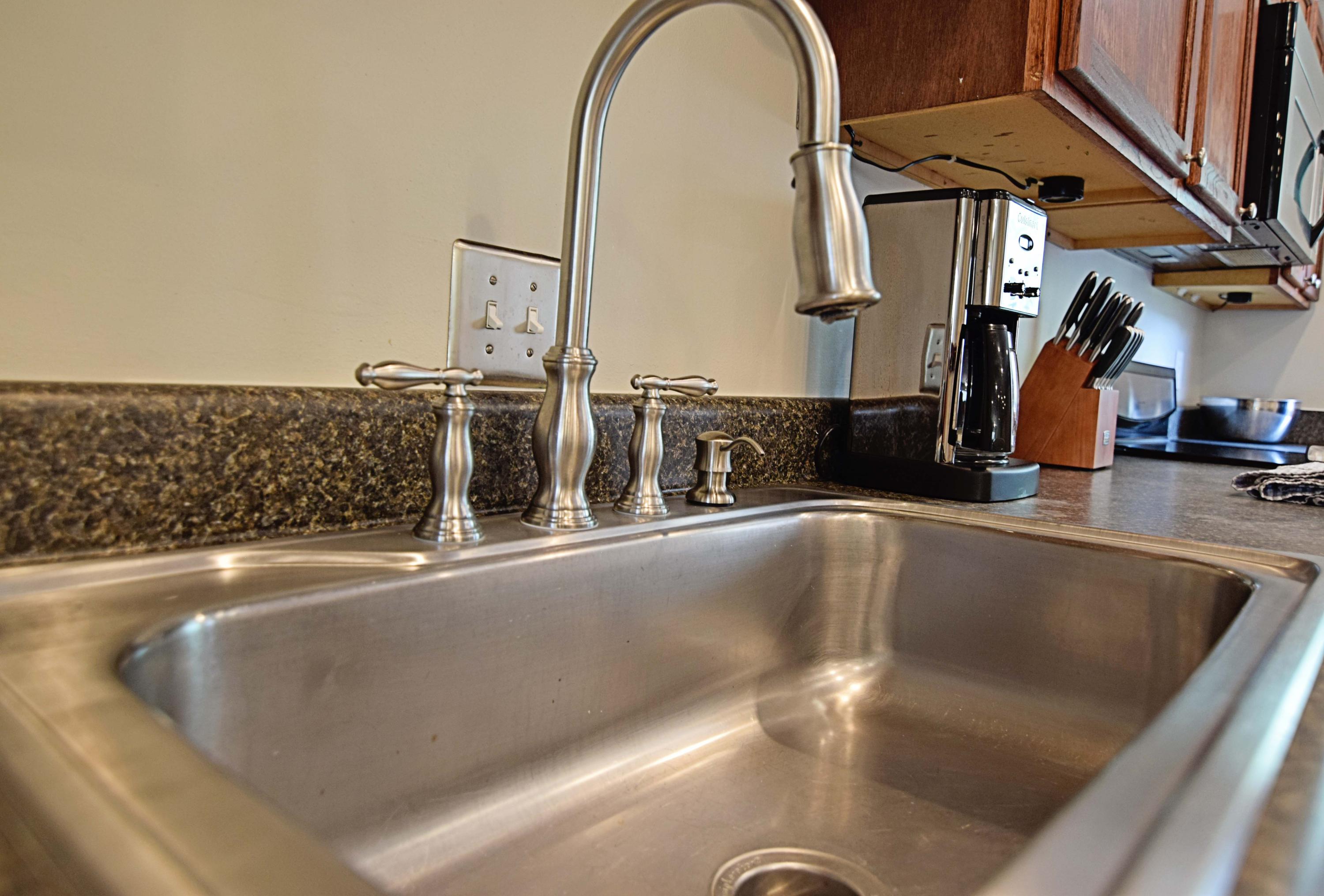 12-1s-23-253f-0002-0110 - Residential