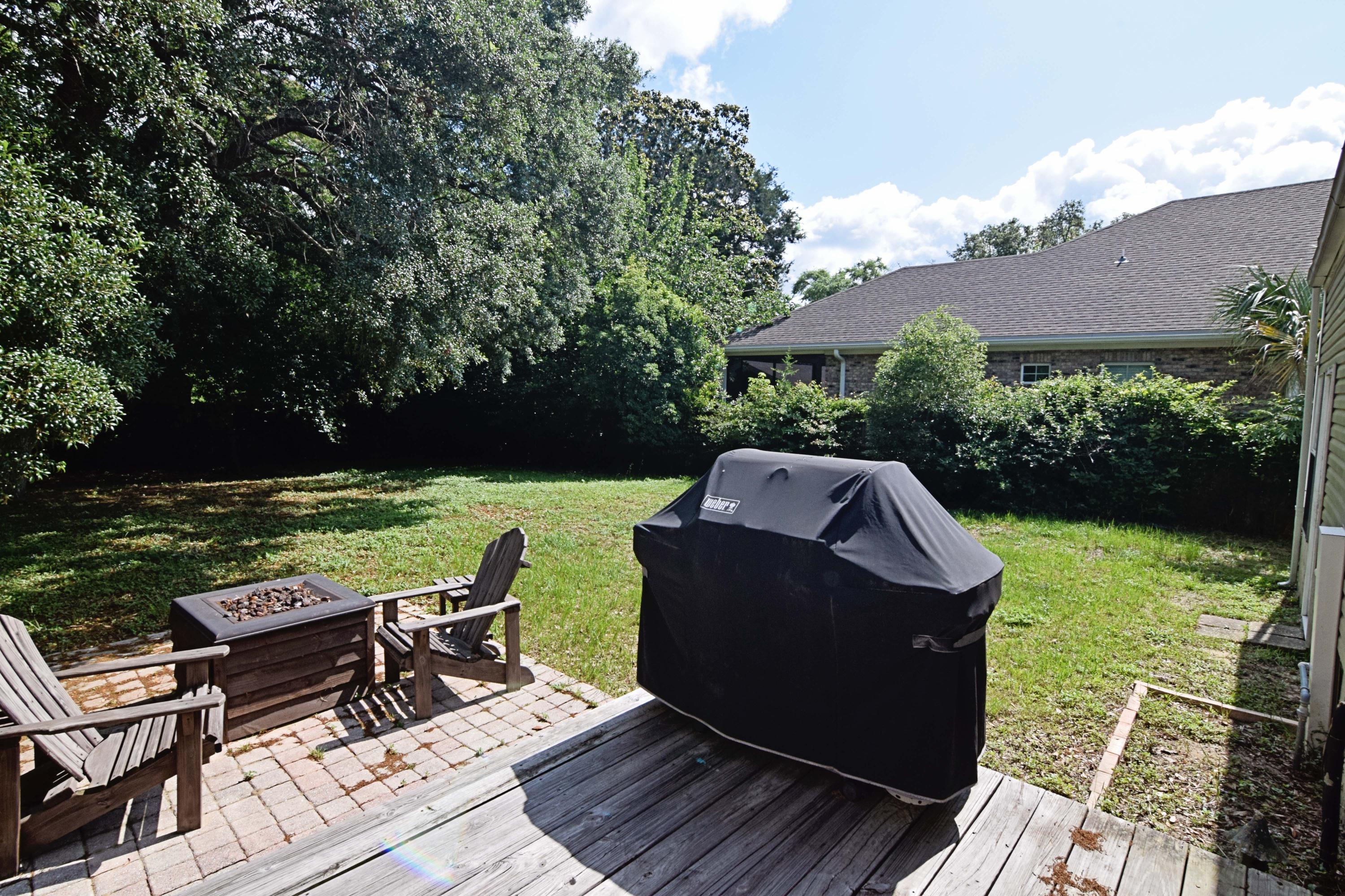 12-1s-23-253f-0002-0110 - Residential