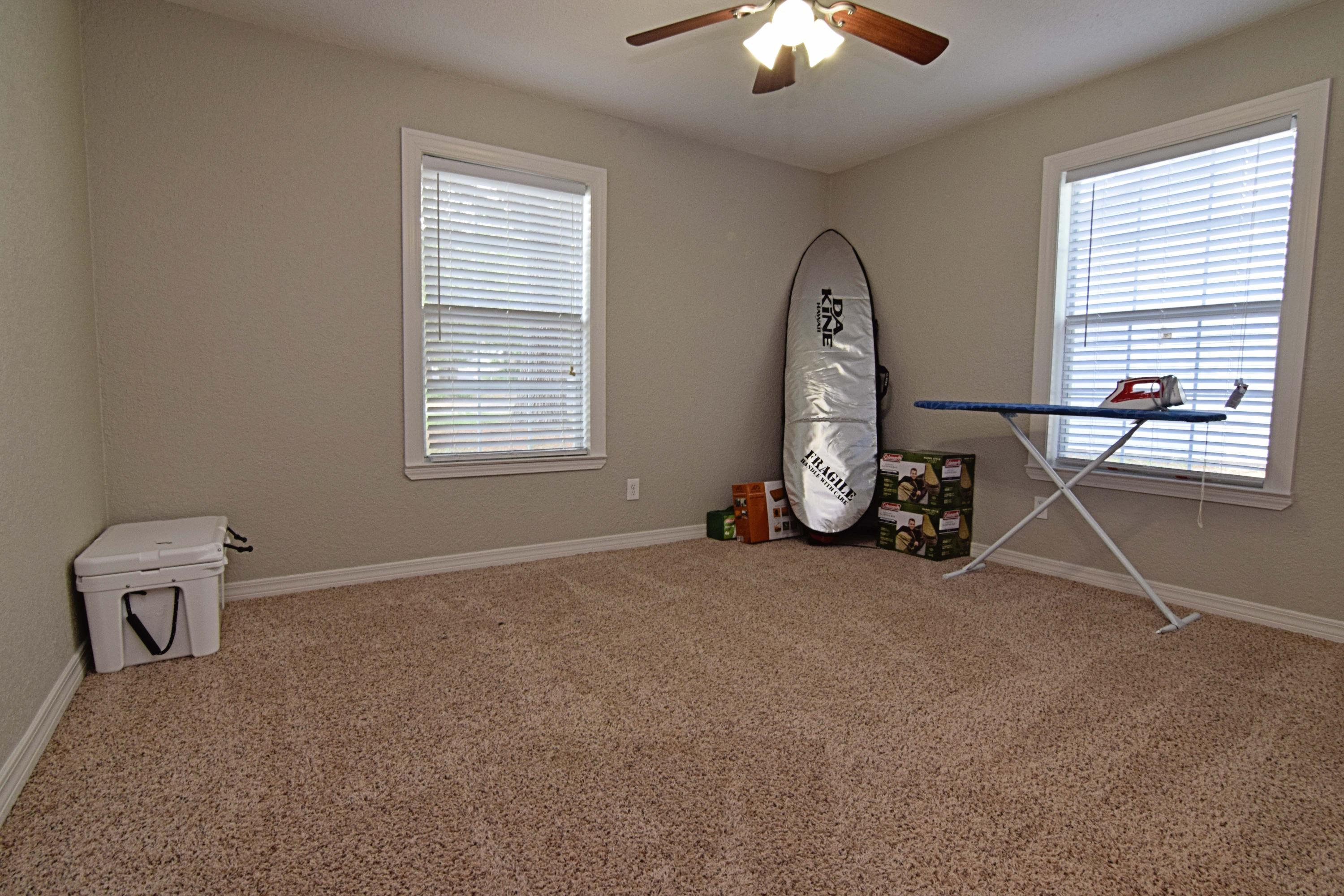 12-1s-23-253f-0002-0110 - Residential