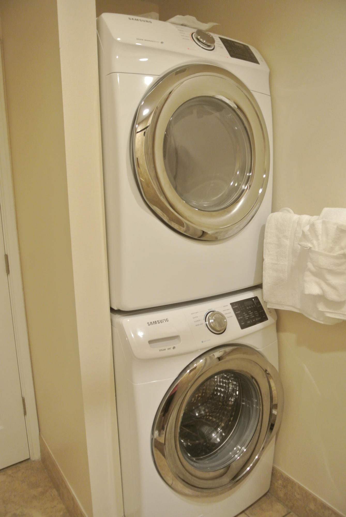 CRYSTAL SANDS CONDO - Residential