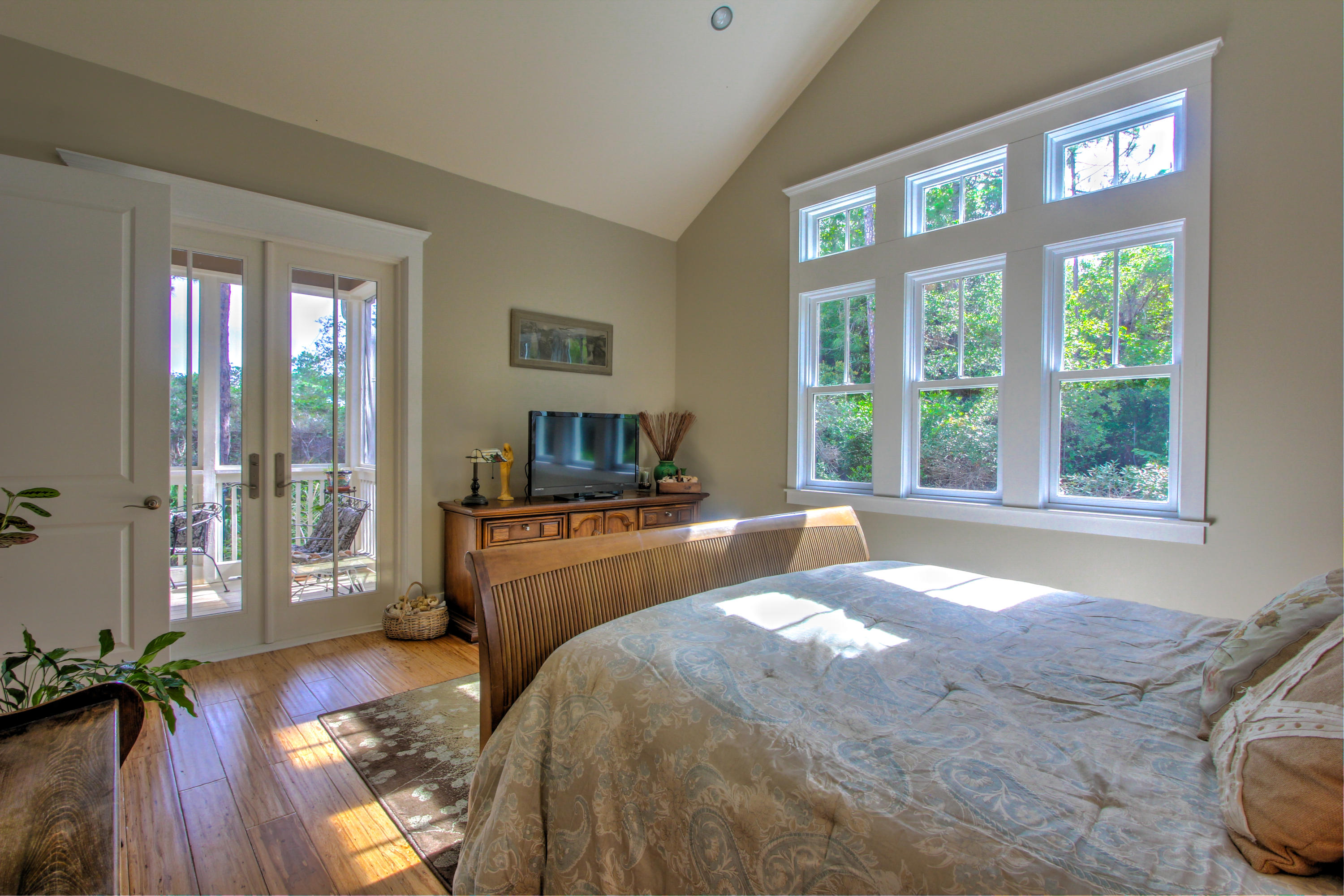 THE HAMMOCKS OF SEAGROVE - Residential