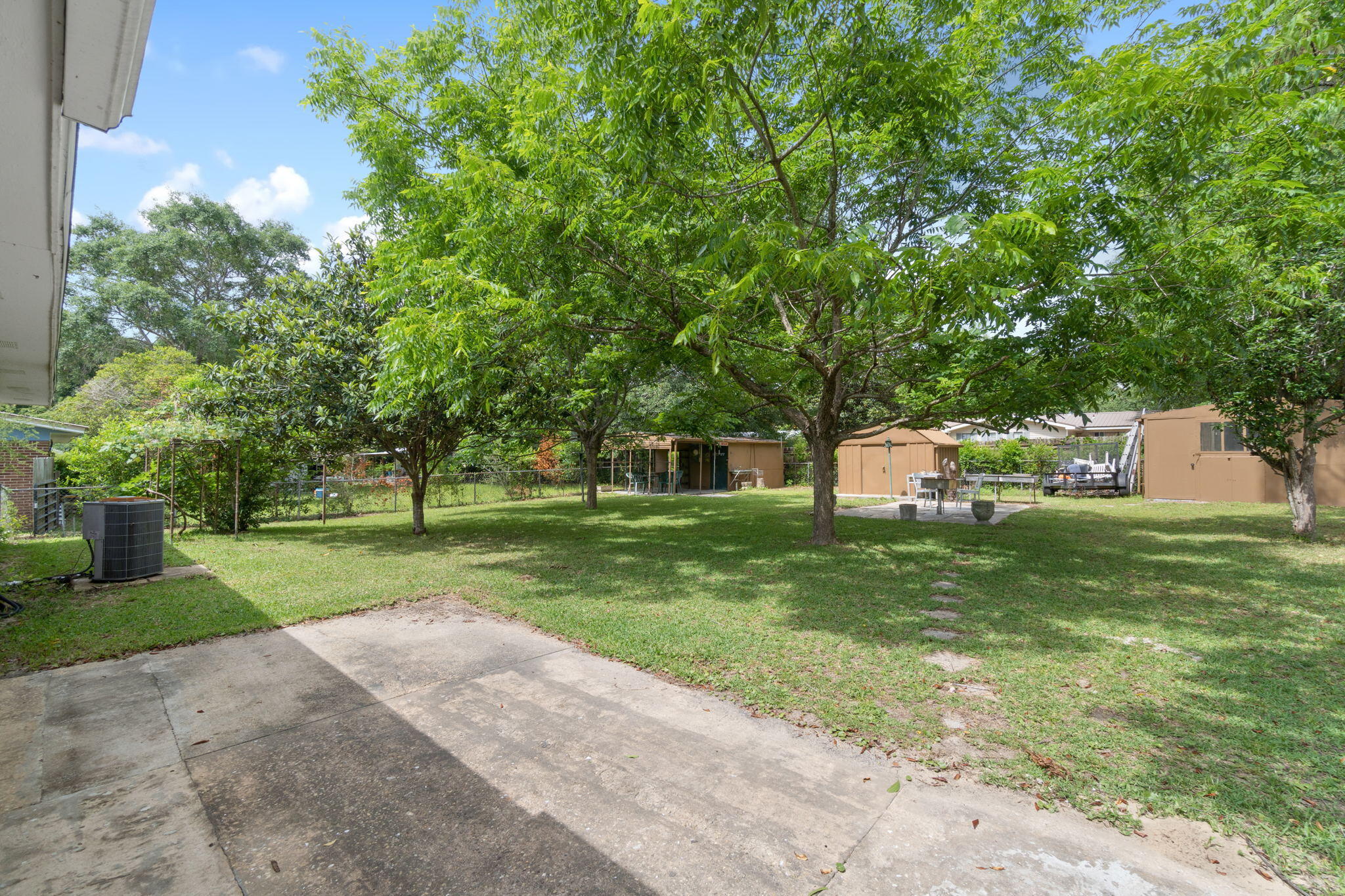 LAKEWOOD 1ST ADDN - Residential