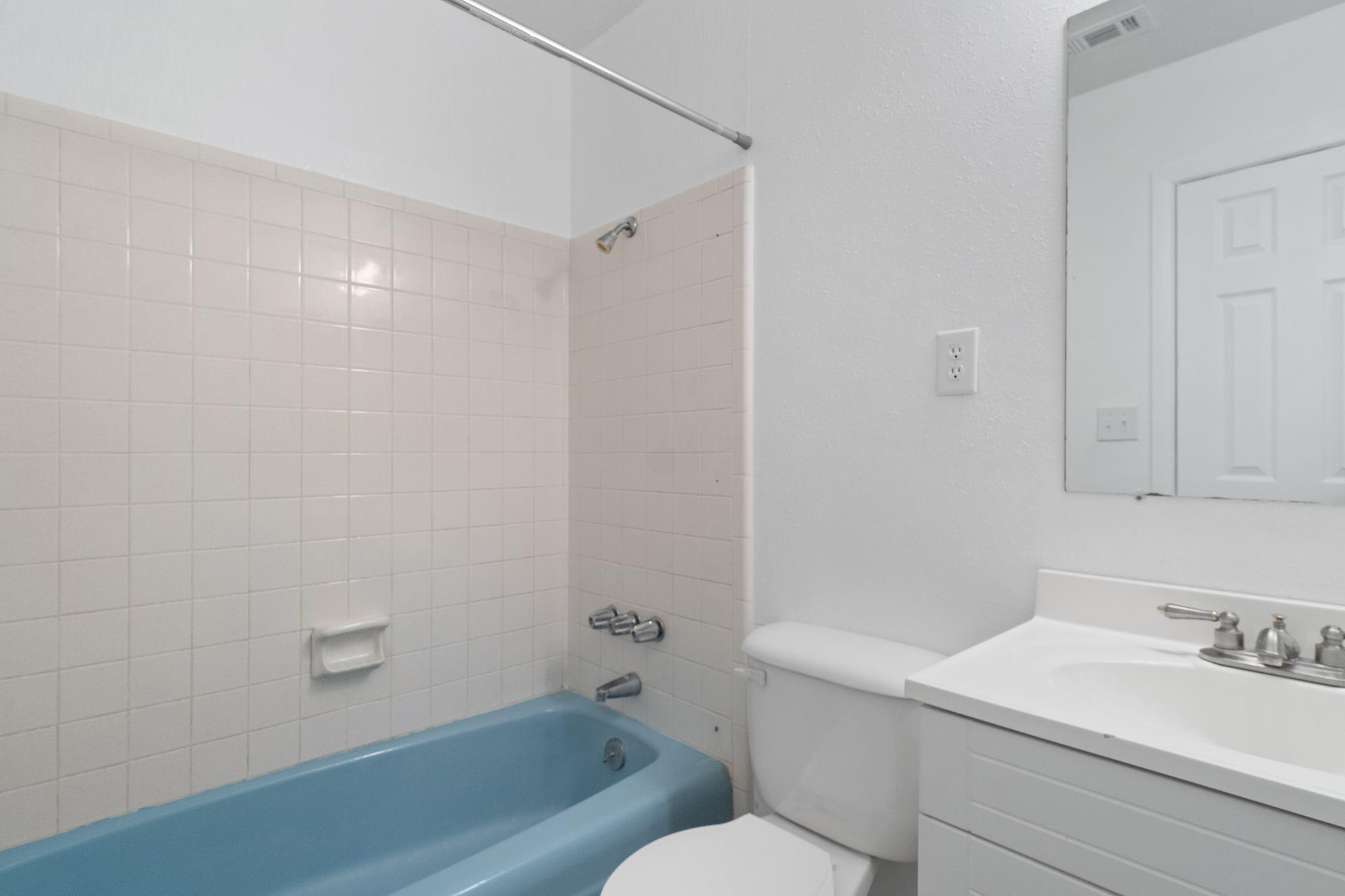 LAKEWOOD 1ST ADDN - Residential