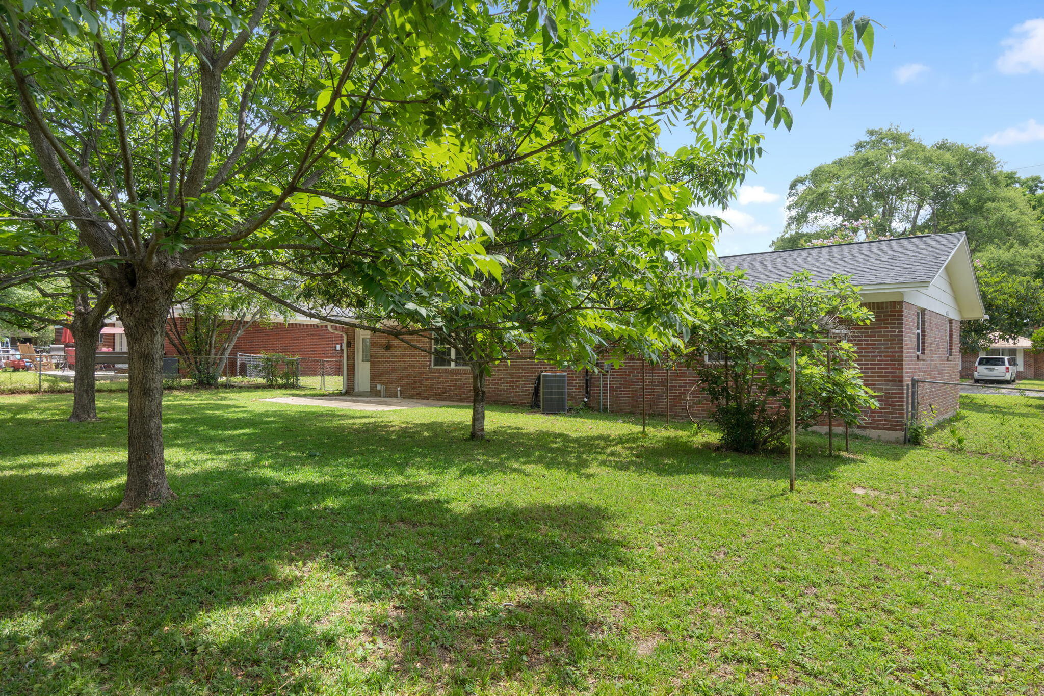 LAKEWOOD 1ST ADDN - Residential