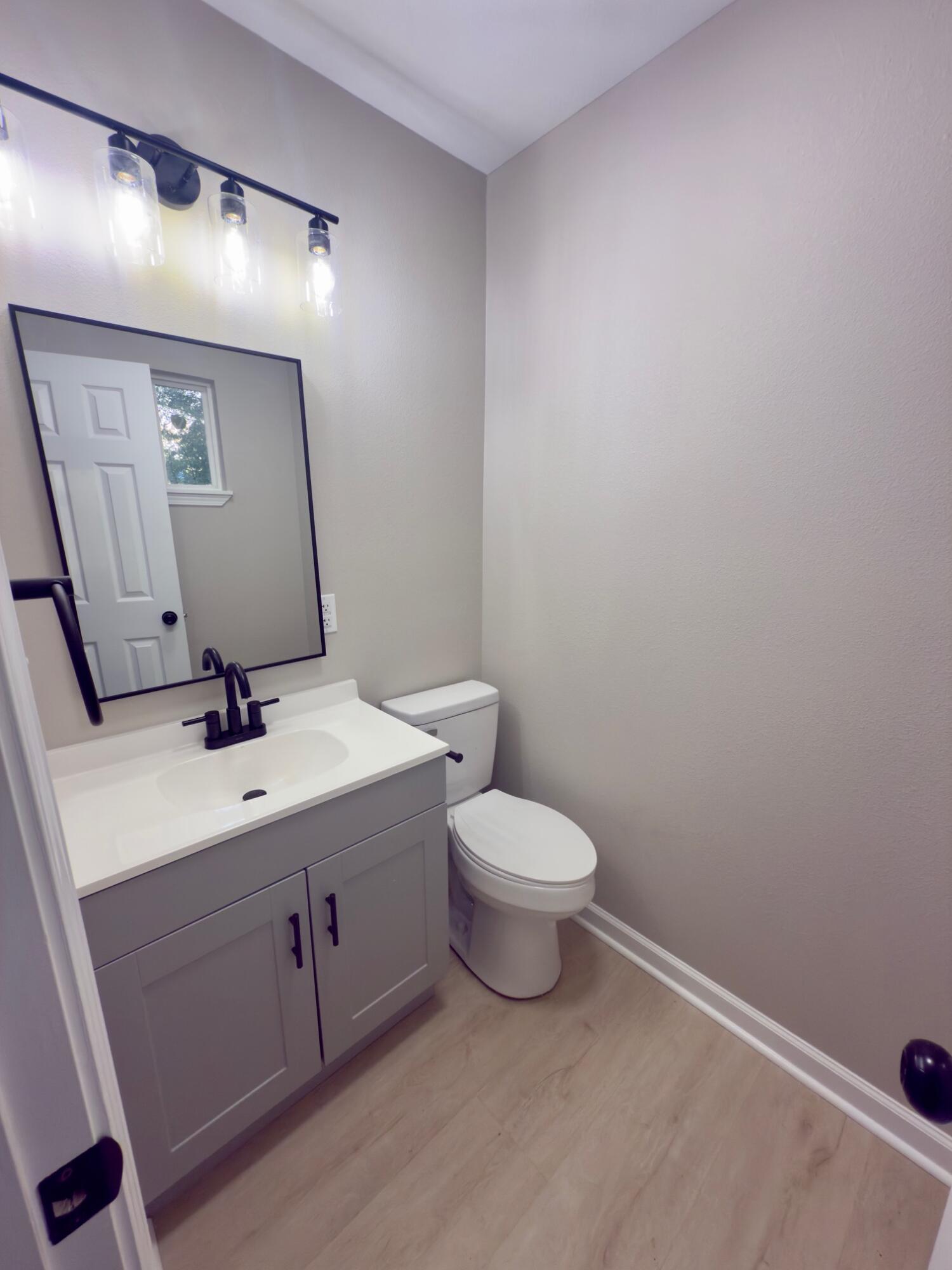 LAKEWOOD S/D LOT 3 BLK 2 - Residential