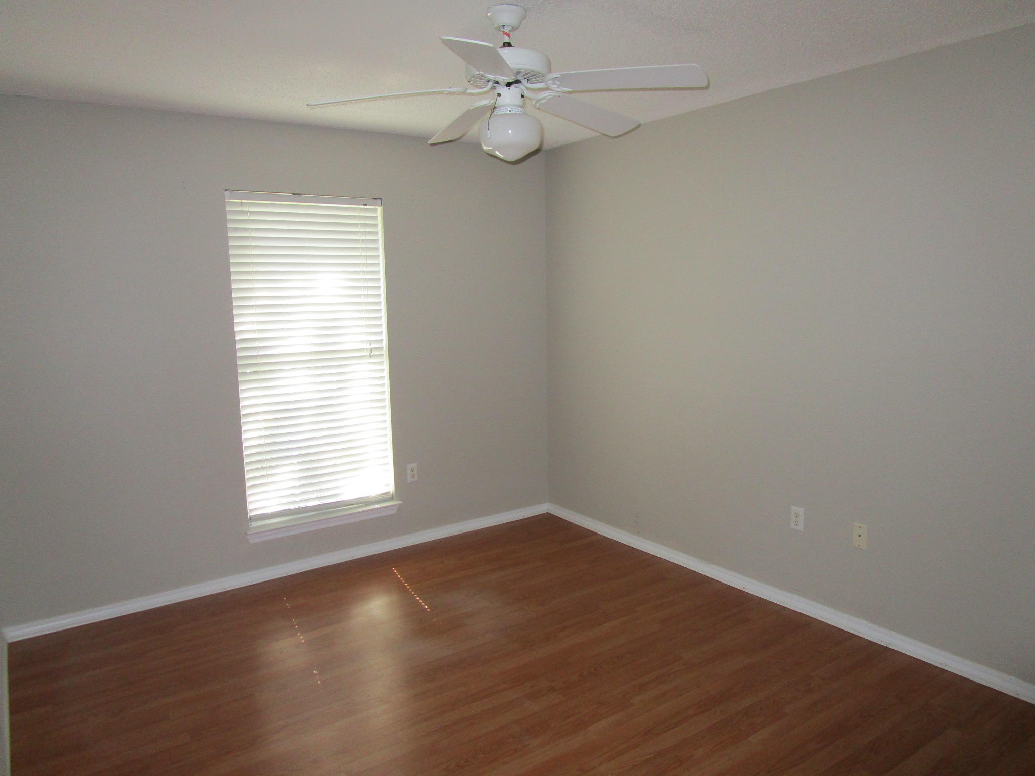 PARKWOOD ESTATES PH 7 - Residential Lease