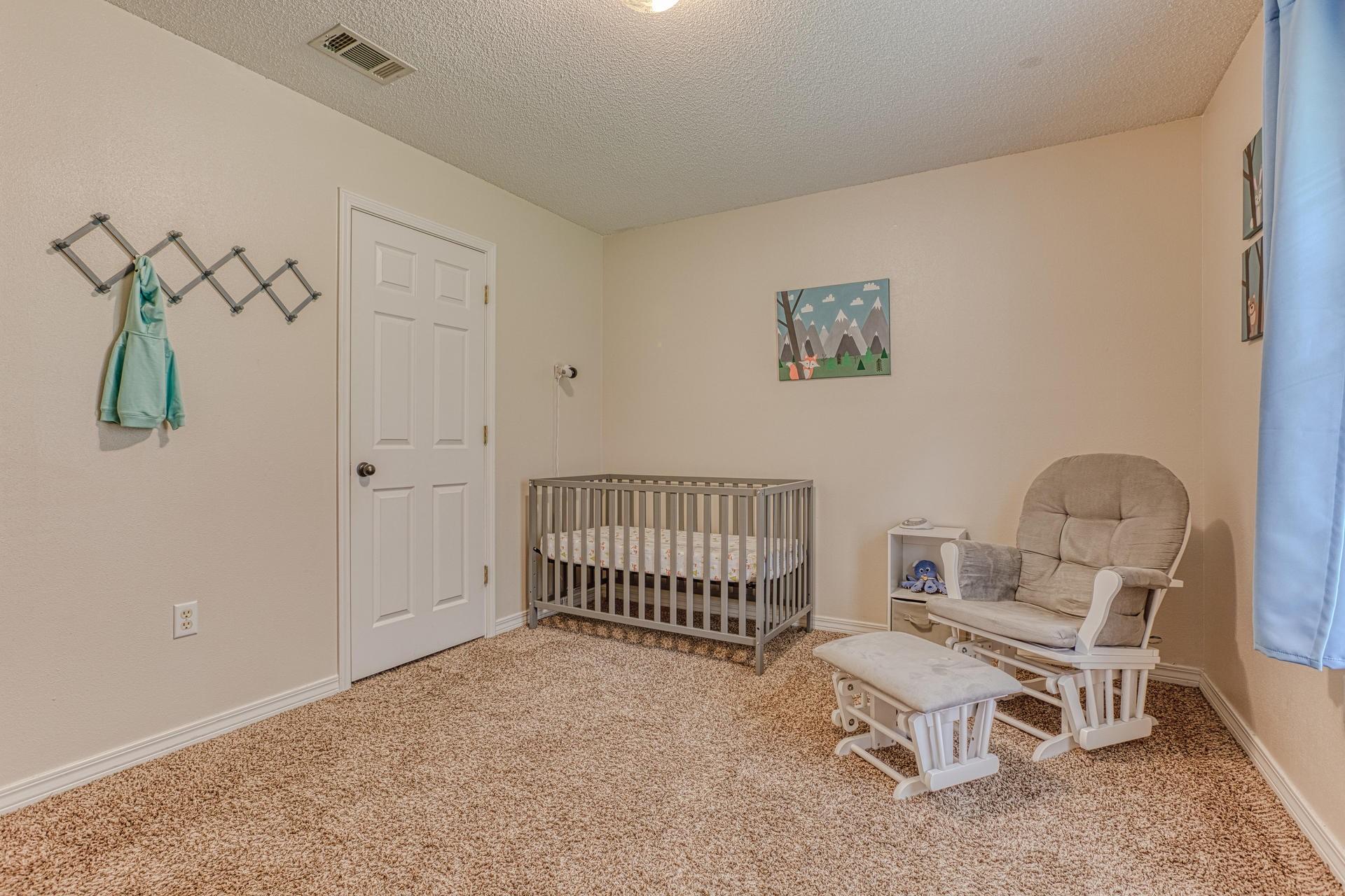 CHEROKEE BEND S/D - Residential Lease