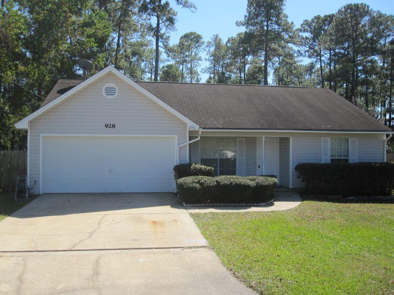 PINE MEADOWS 2ND ADDN - Residential Lease