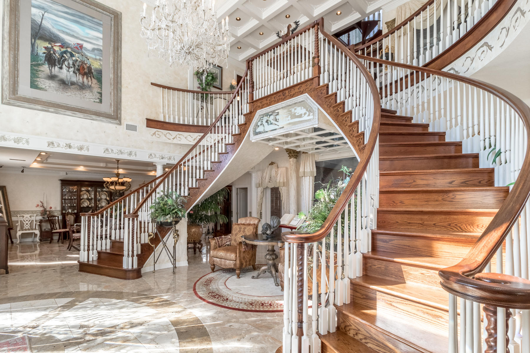 WHISPERING OAKS - Residential