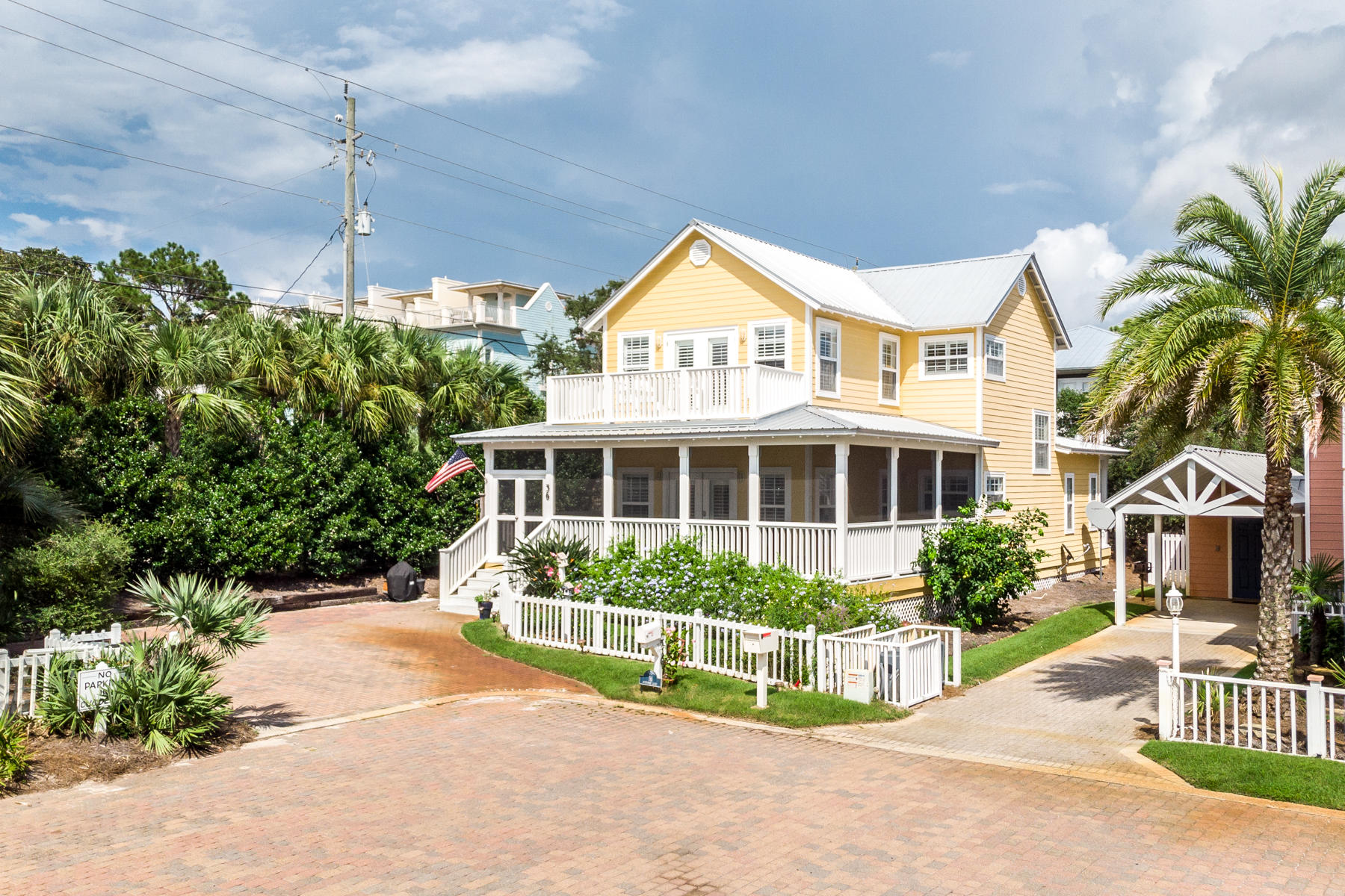 SUNRISE BEACH - Residential