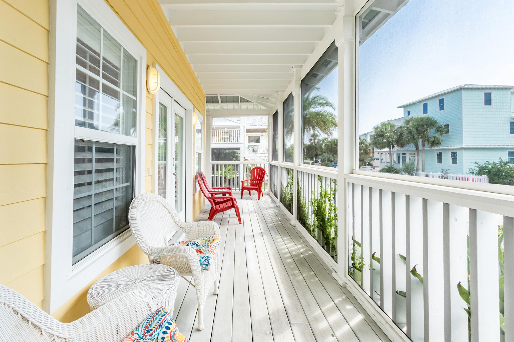 SUNRISE BEACH - Residential