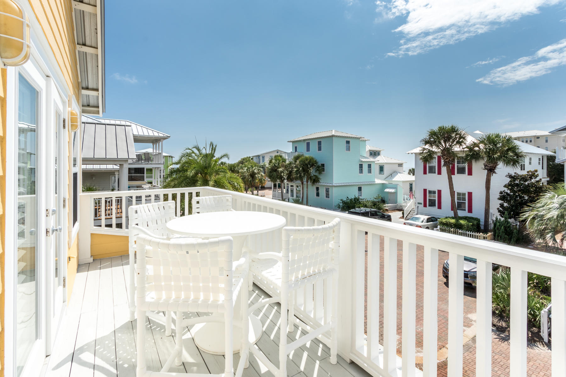 SUNRISE BEACH - Residential