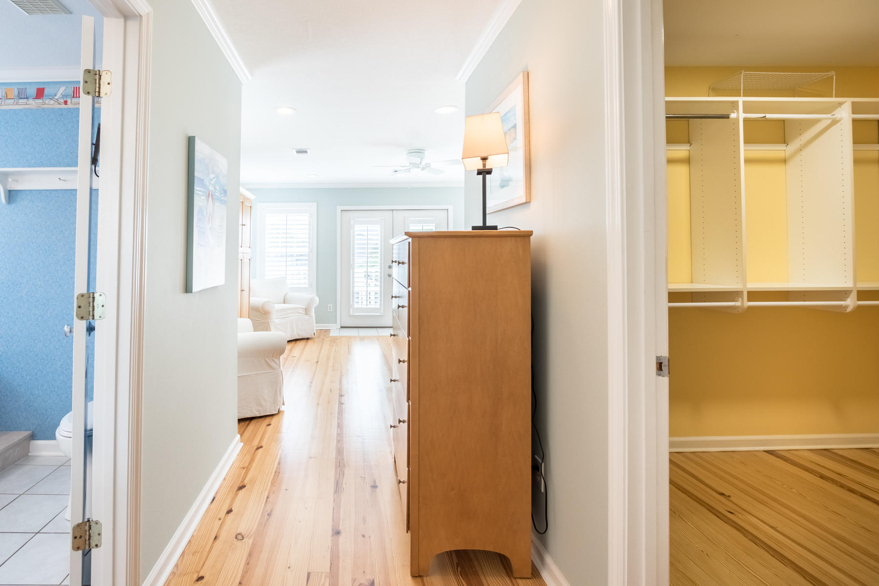 SUNRISE BEACH - Residential