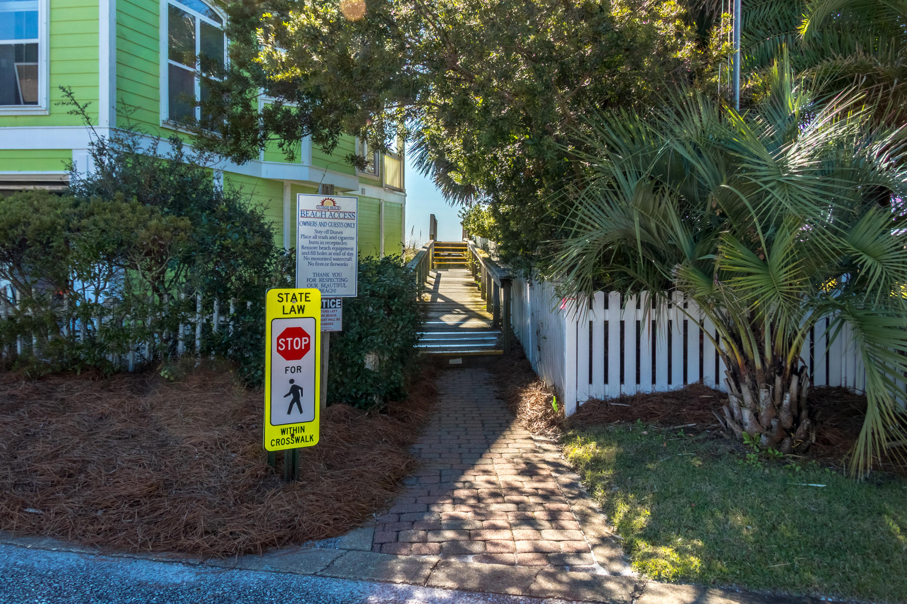 SUNRISE BEACH - Residential