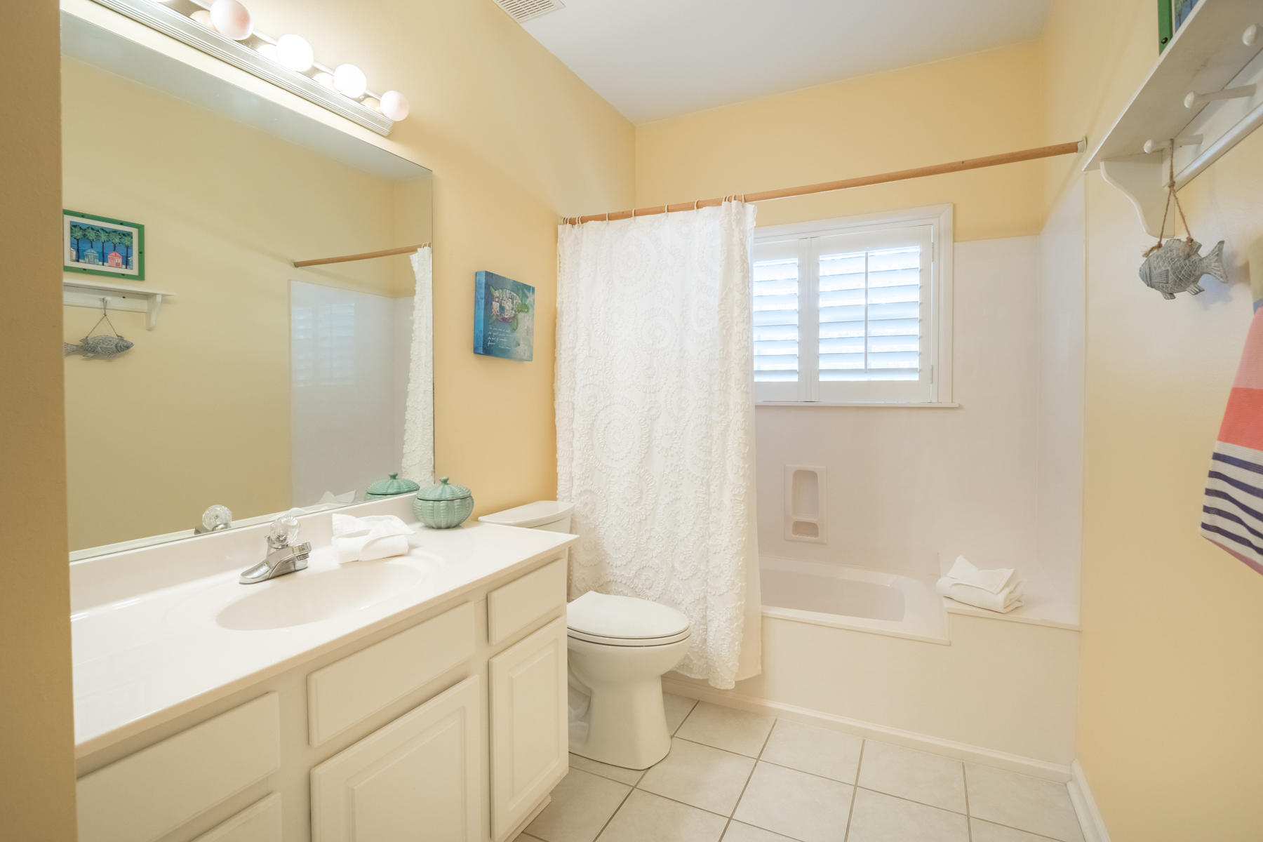 SUNRISE BEACH - Residential