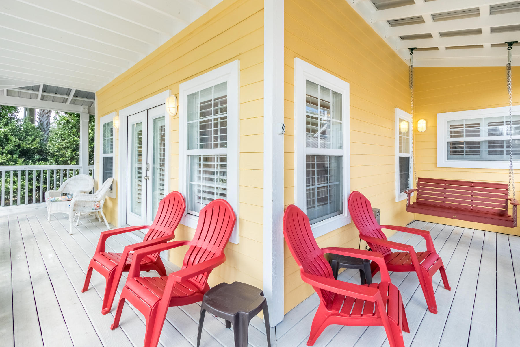 SUNRISE BEACH - Residential